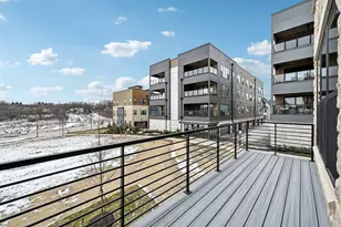 2262 Quarry Trails Dr, Columbus, OH 43228 - Photo 15