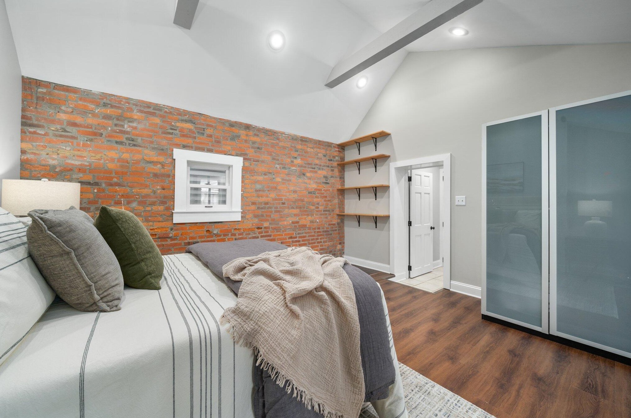 792 3rd St, Columbus OH  43206-2004 exterior