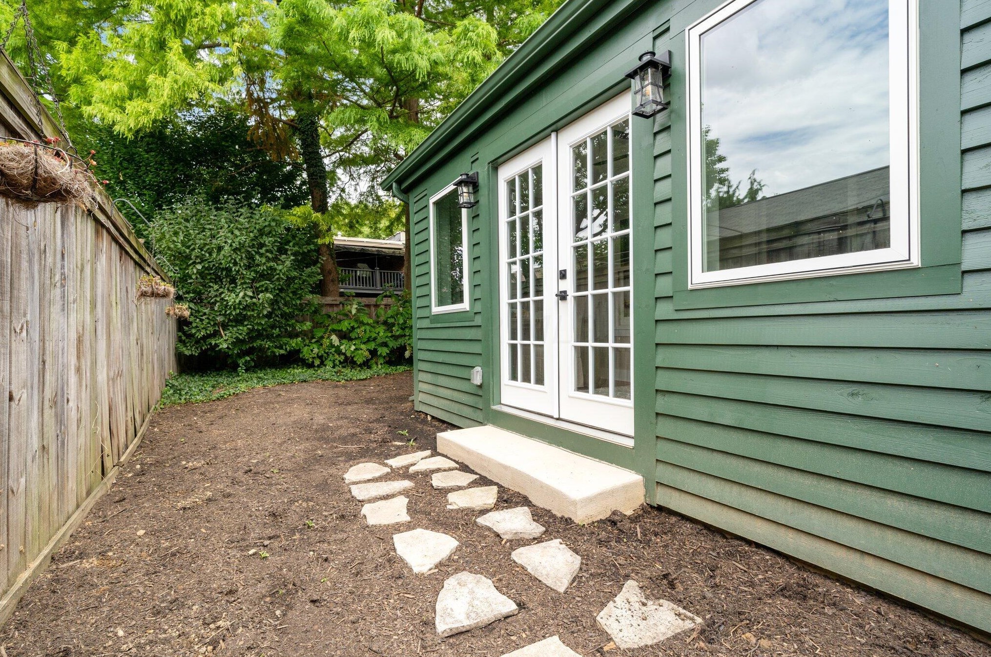 792 3rd St, Columbus OH  43206-2004 exterior