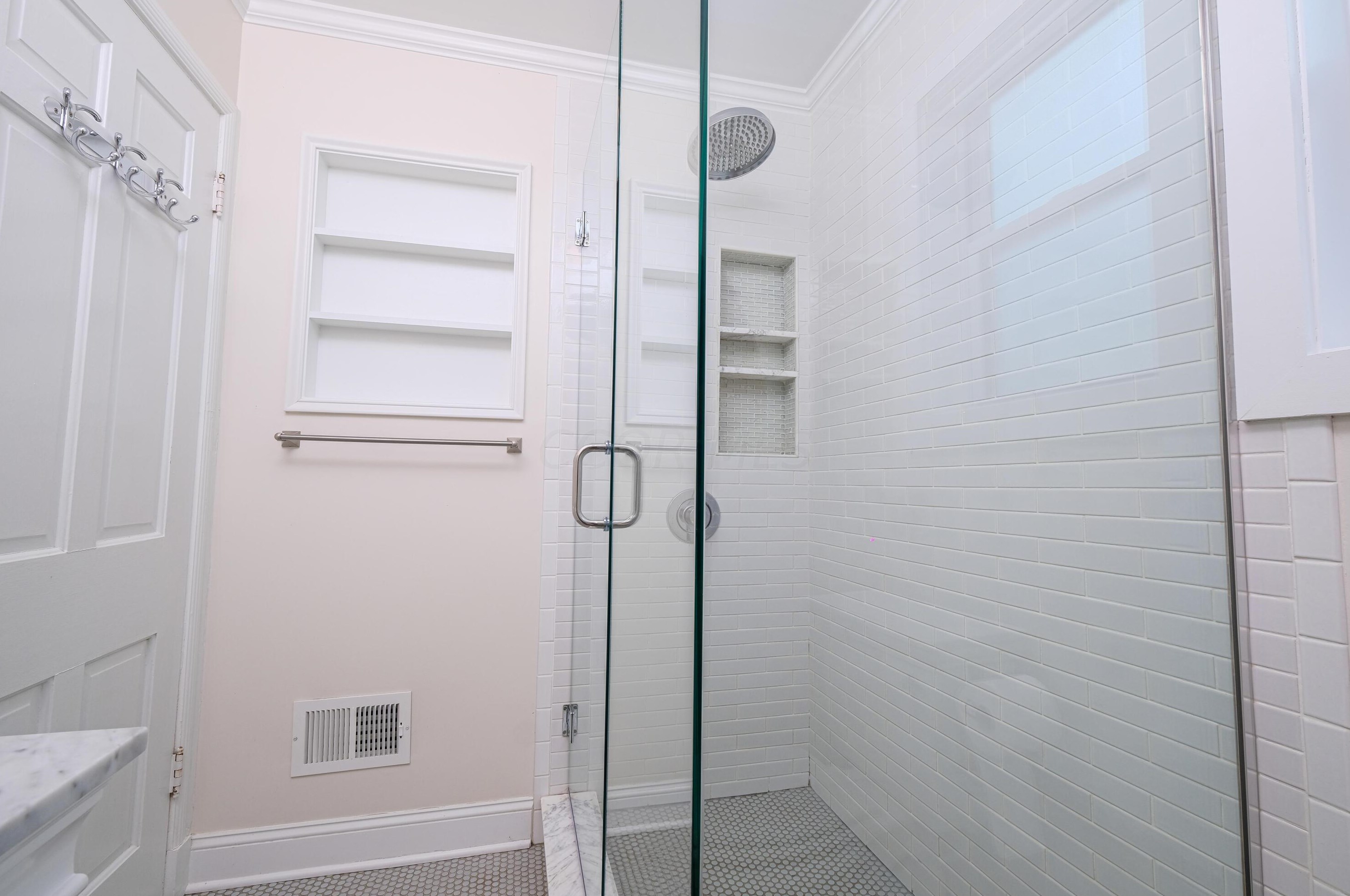 578 Fallis Rd, Columbus OH  43214-3730 exterior