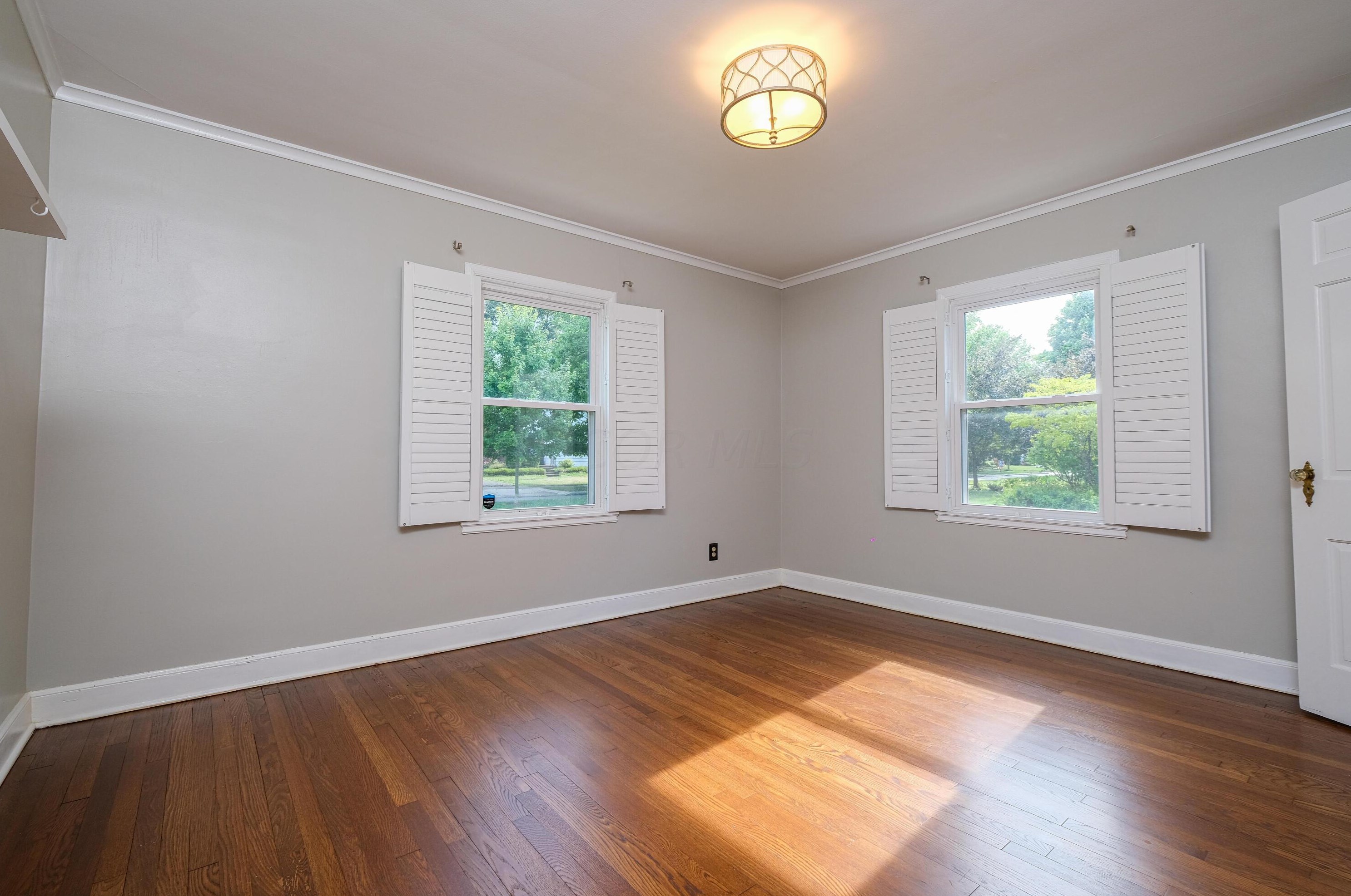 578 Fallis Rd, Columbus OH  43214-3730 exterior