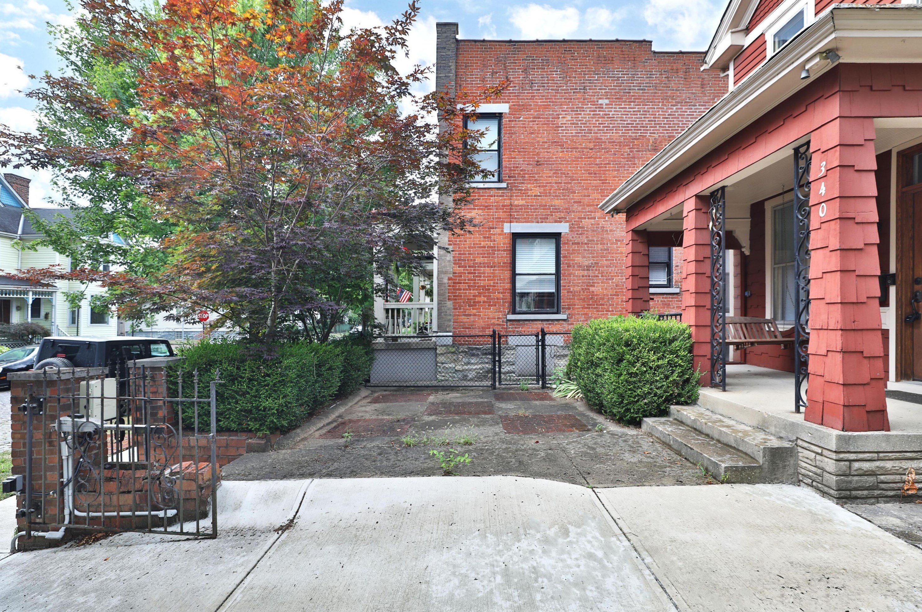 340 2nd Ave, Columbus OH  43201-3624 exterior