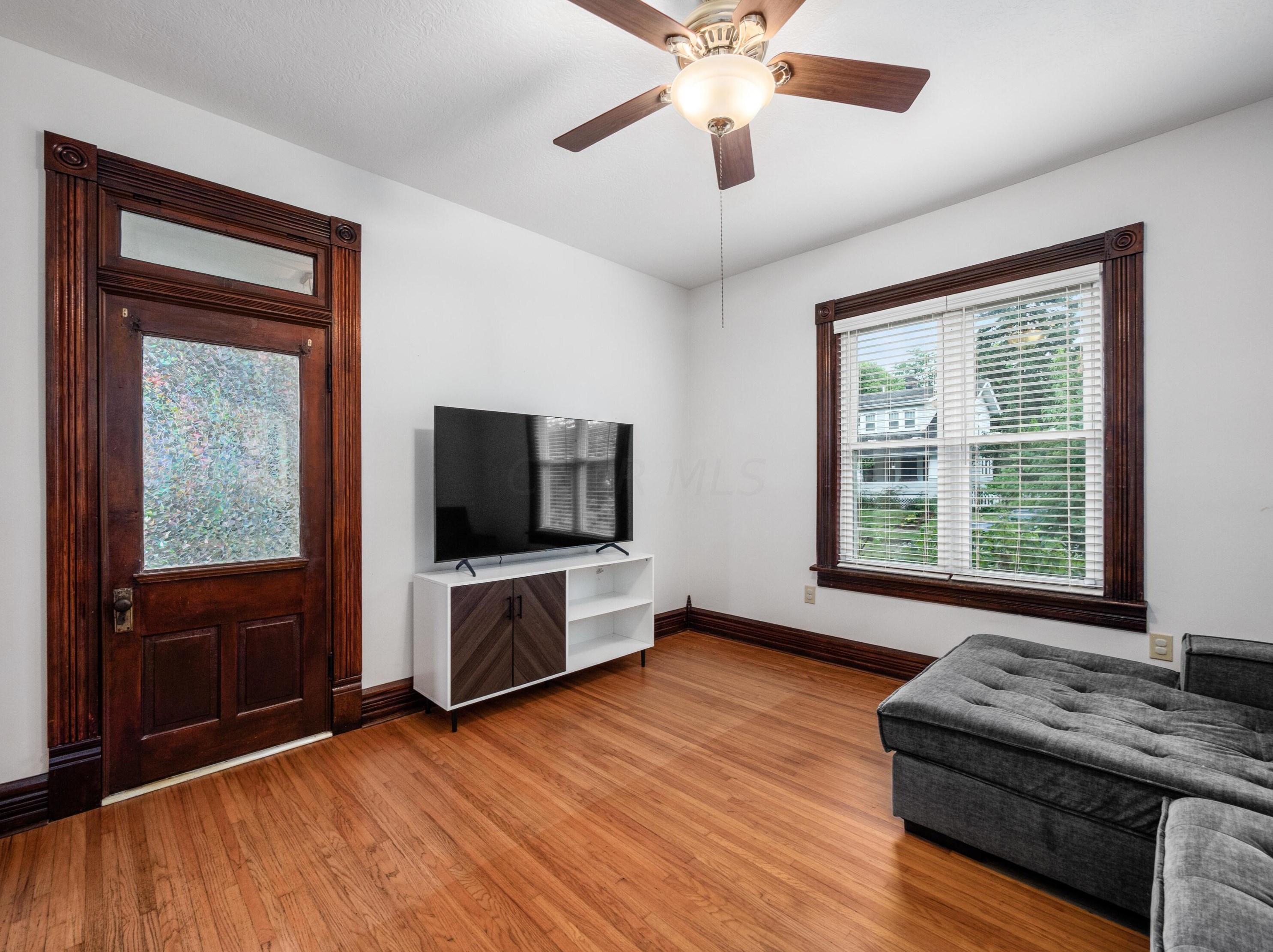 116 Como Ave, Columbus OH  43202-1211 exterior