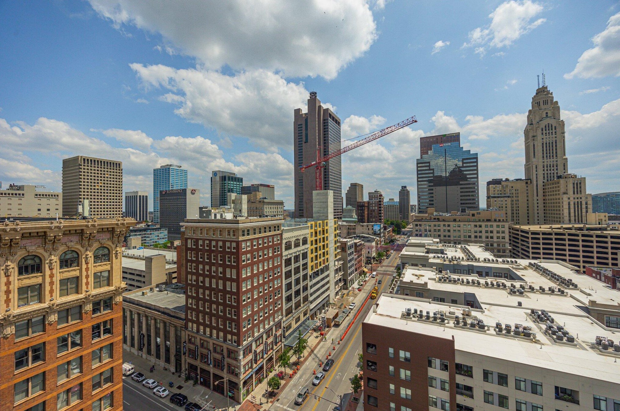 160 Wall St, Columbus OH 43215-2842 exterior