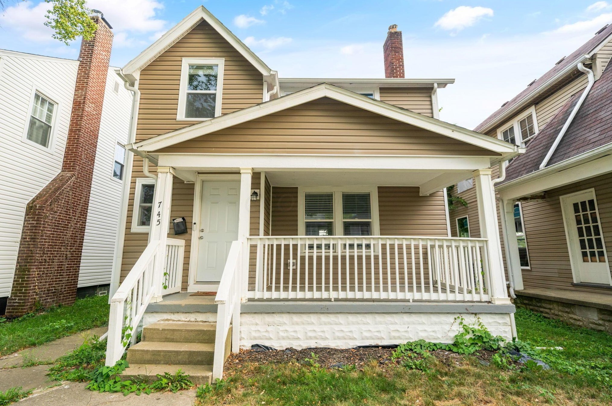 745 Deshler Ave, Columbus OH 43206-2925 exterior