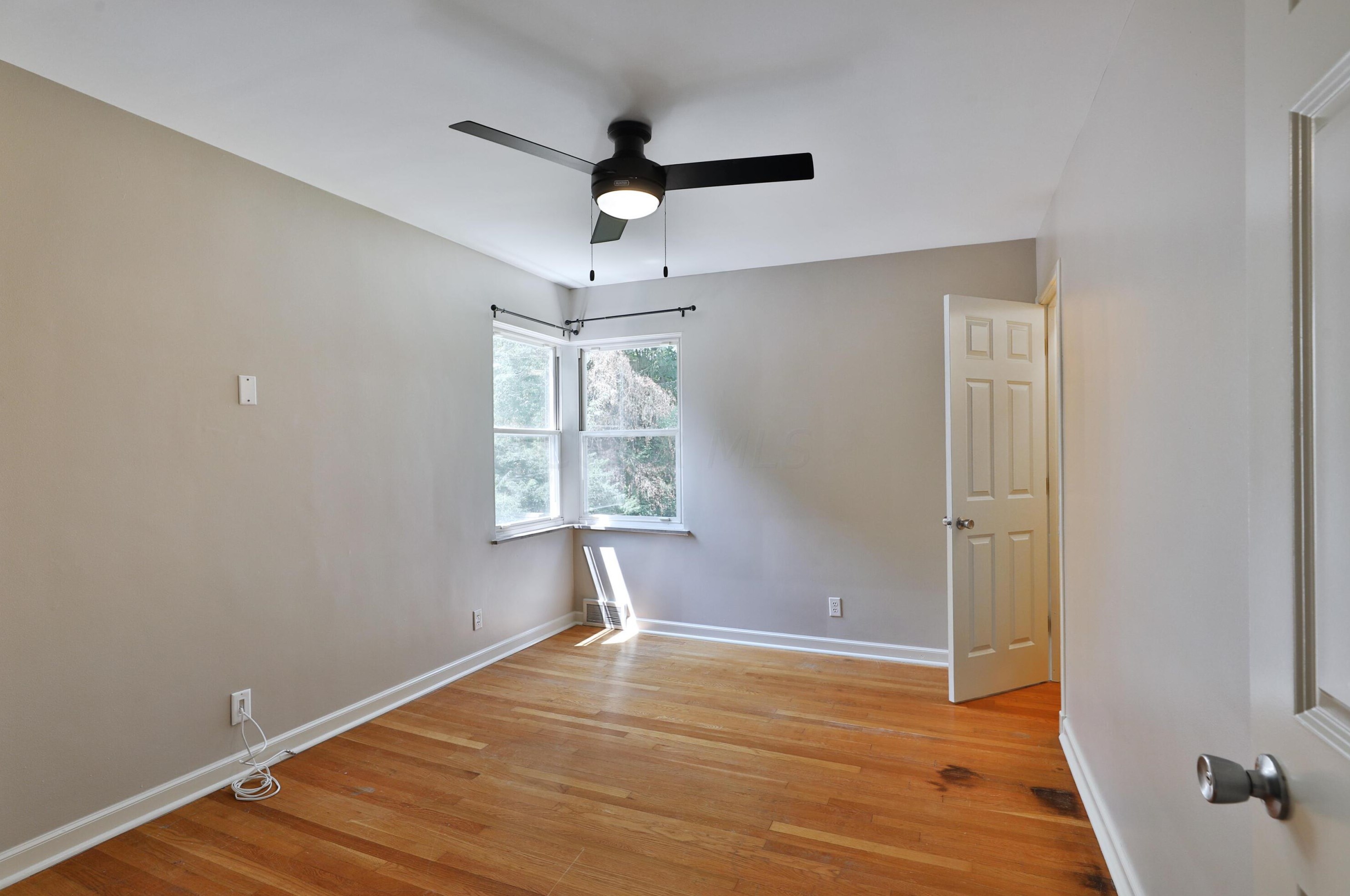 155 Roosevelt Ave, Columbus OH  43209-1559 exterior