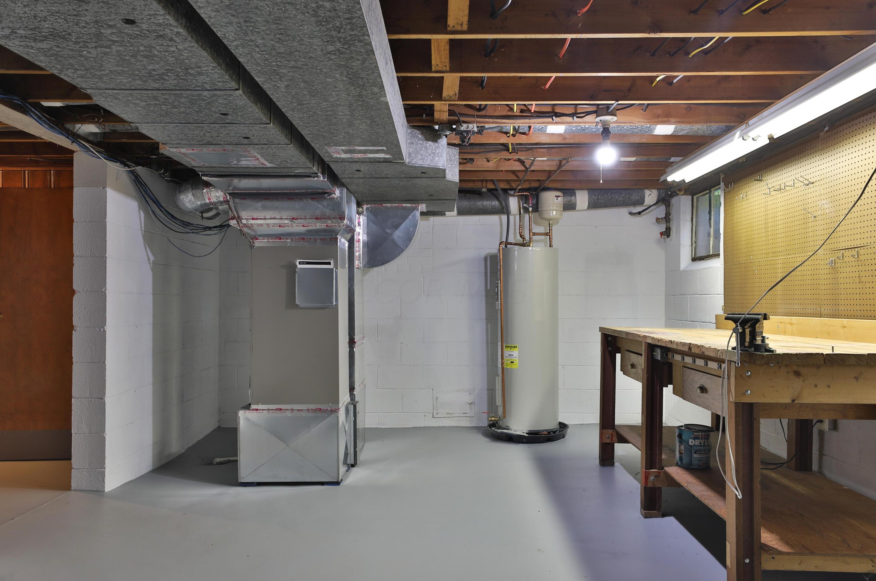 155 Roosevelt Ave, Columbus OH  43209-1559 exterior