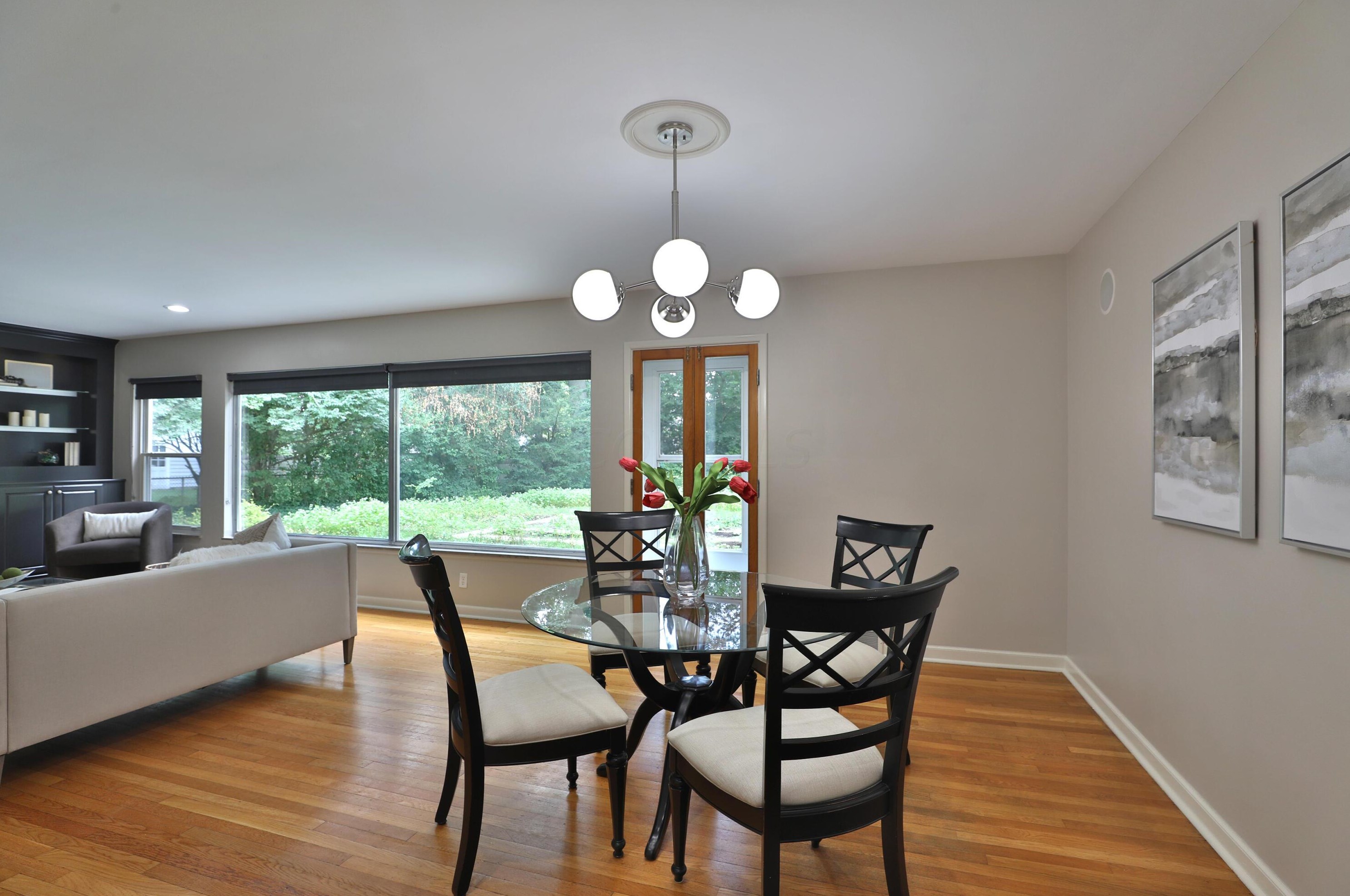 155 Roosevelt Ave, Columbus OH  43209-1559 exterior