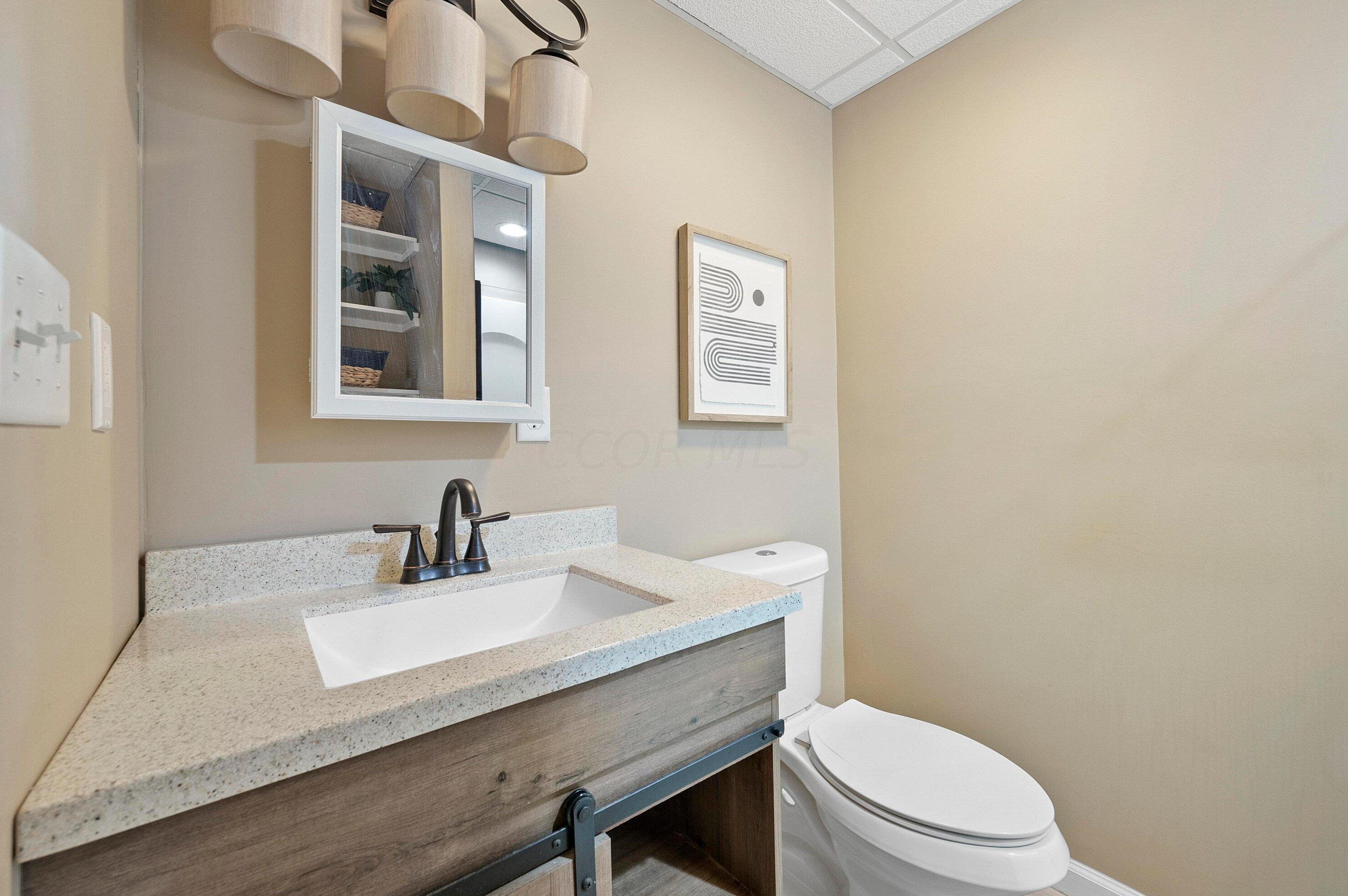 4376 Mound St, Columbus OH  43227-4704 exterior