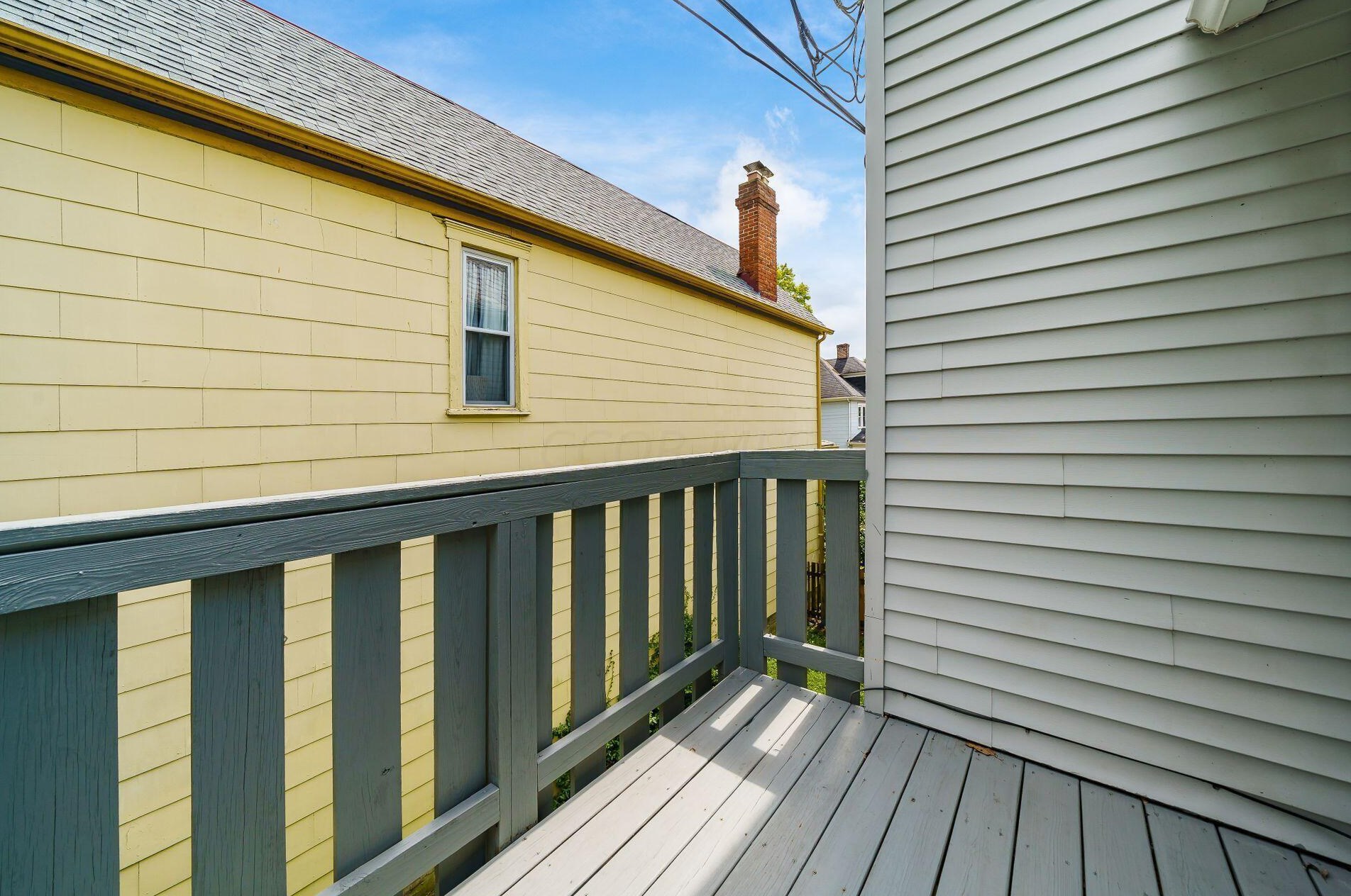 314 Wyandotte Ave, Columbus OH  43202-3138 exterior