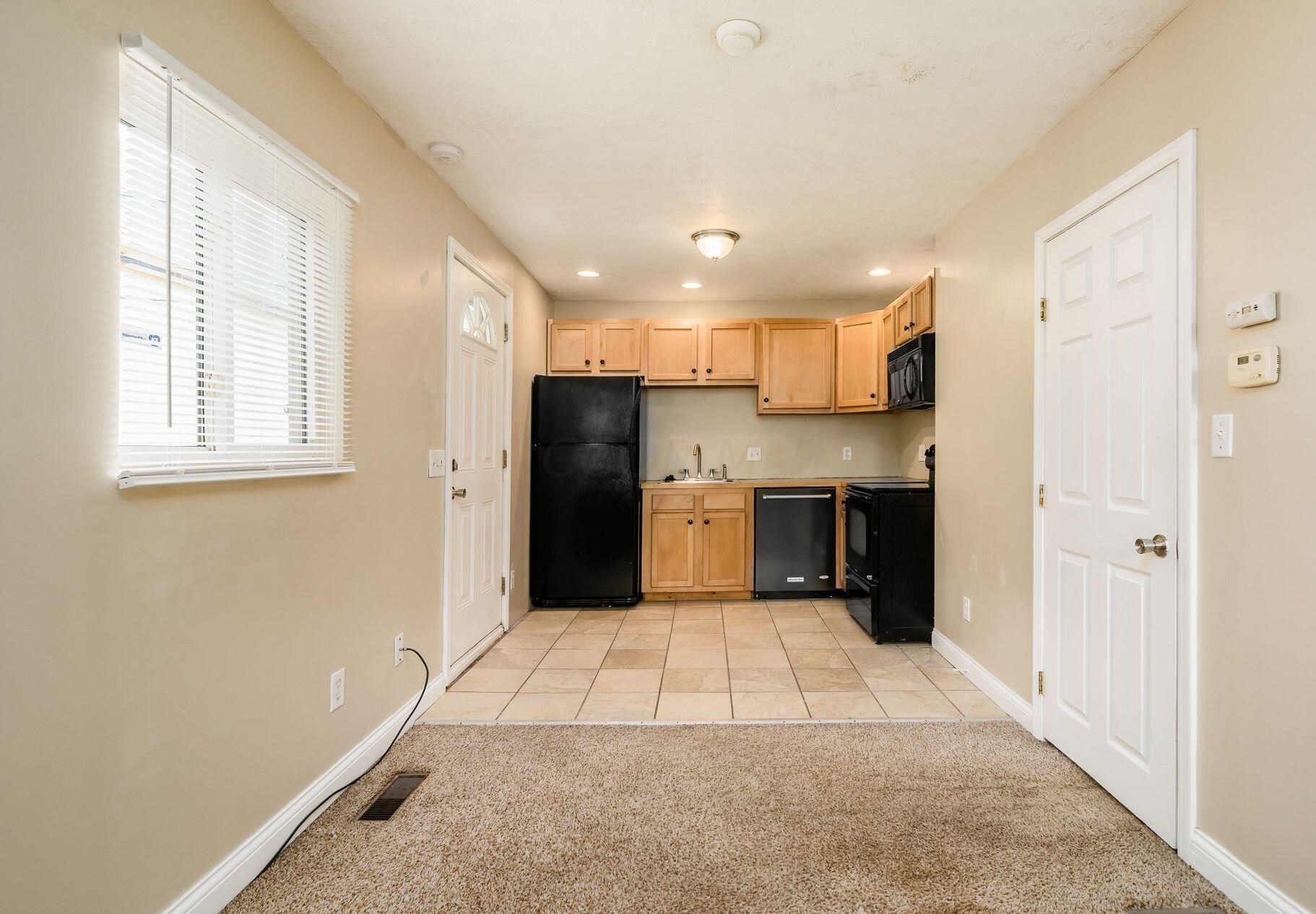 314 Wyandotte Ave, Columbus OH  43202-3138 exterior