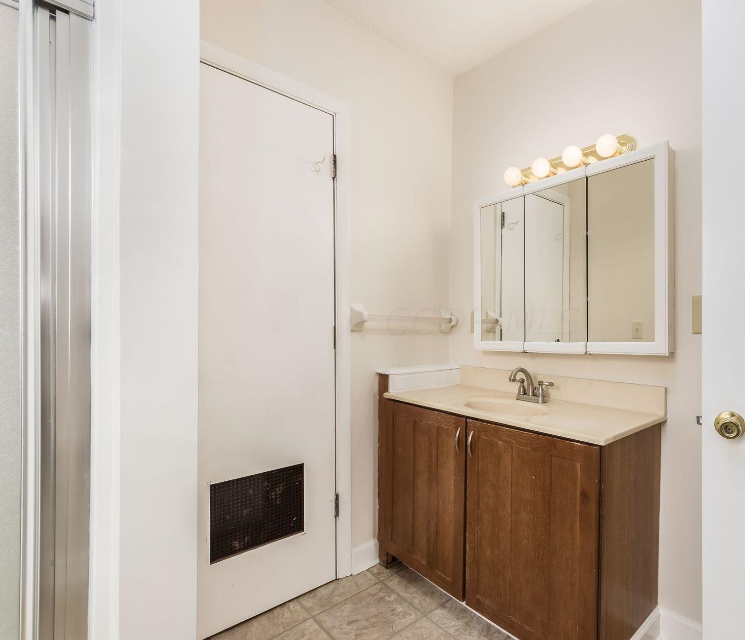 314 Wyandotte Ave, Columbus OH  43202-3138 exterior