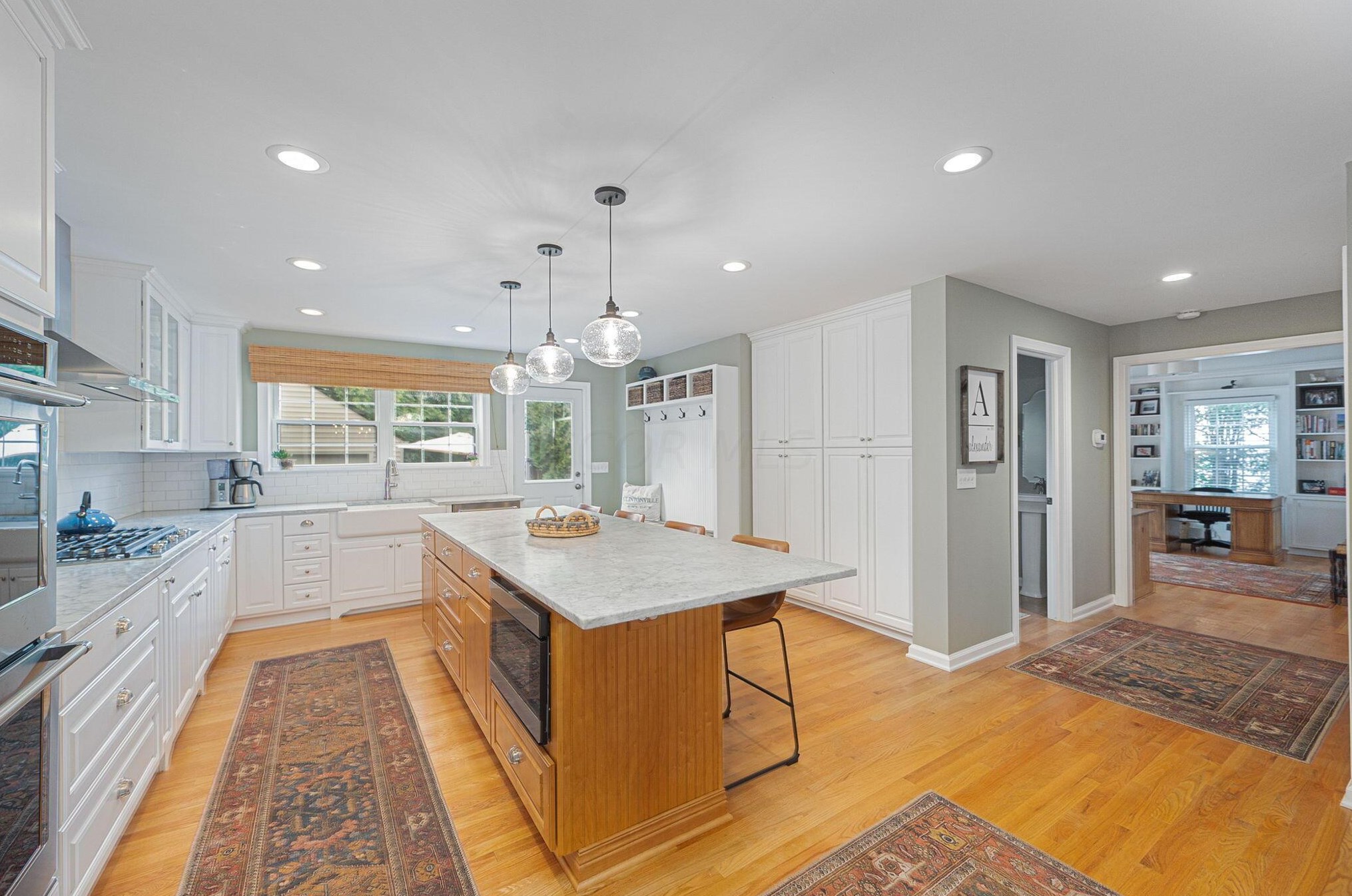 1939 Berkshire Rd, Columbus OH  43221-3745 exterior