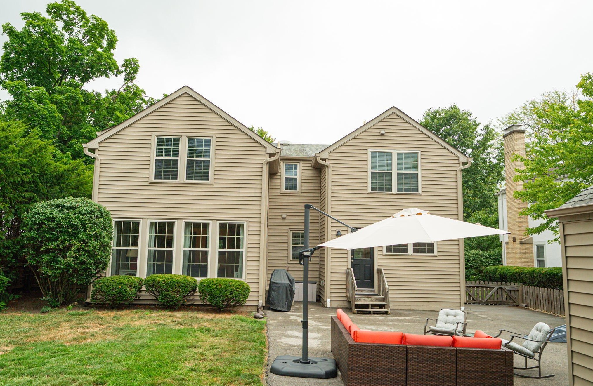 1939 Berkshire Rd, Columbus OH  43221-3745 exterior