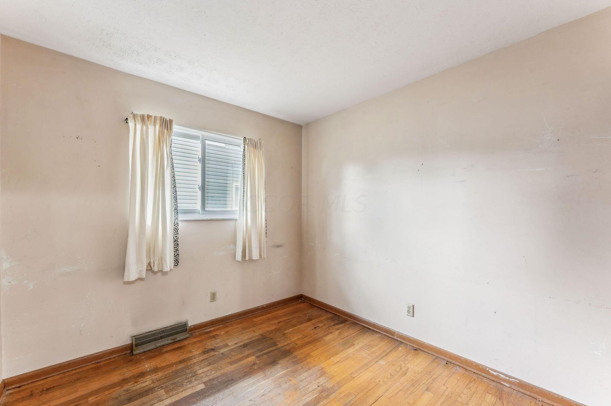 2896 Norwood St, Columbus OH 43224-4236 exterior