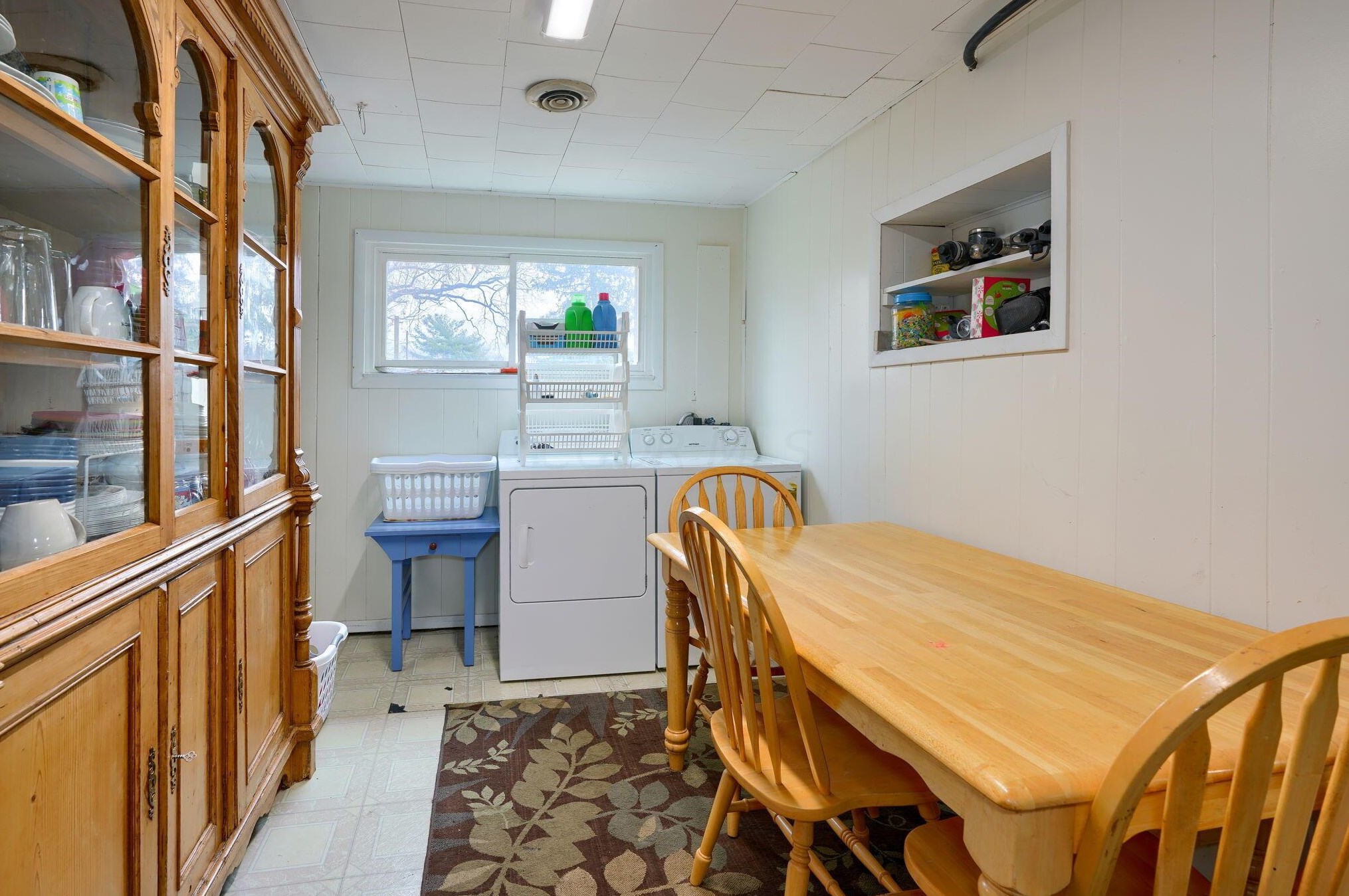 1676 Arcadia Ave, Columbus OH  43207-4408 exterior