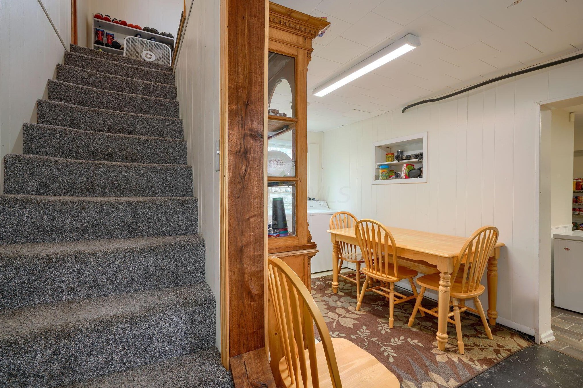 1676 Arcadia Ave, Columbus OH  43207-4408 exterior