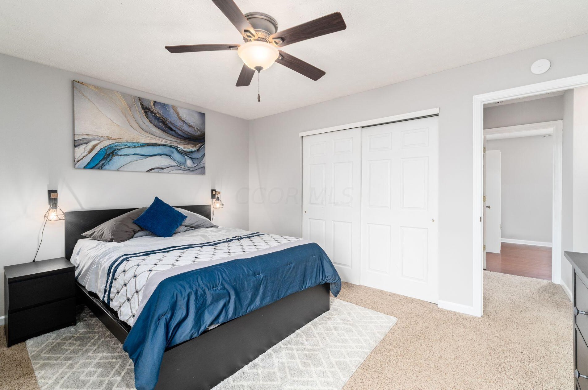 218 Monarch Dr, Pataskala OH  43062-8923 exterior