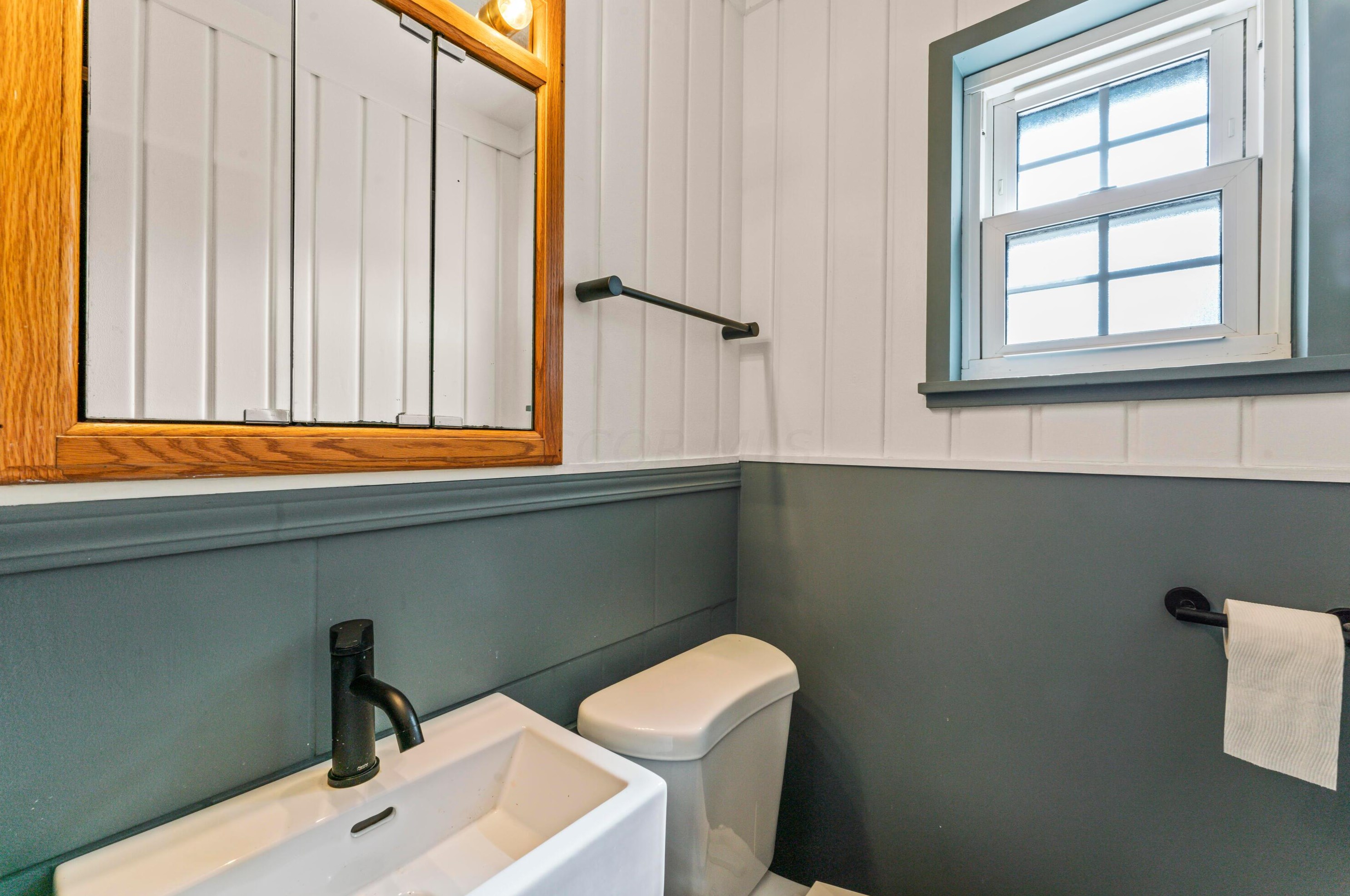 384 Kanawha Ave, Columbus OH  43214-1212 exterior