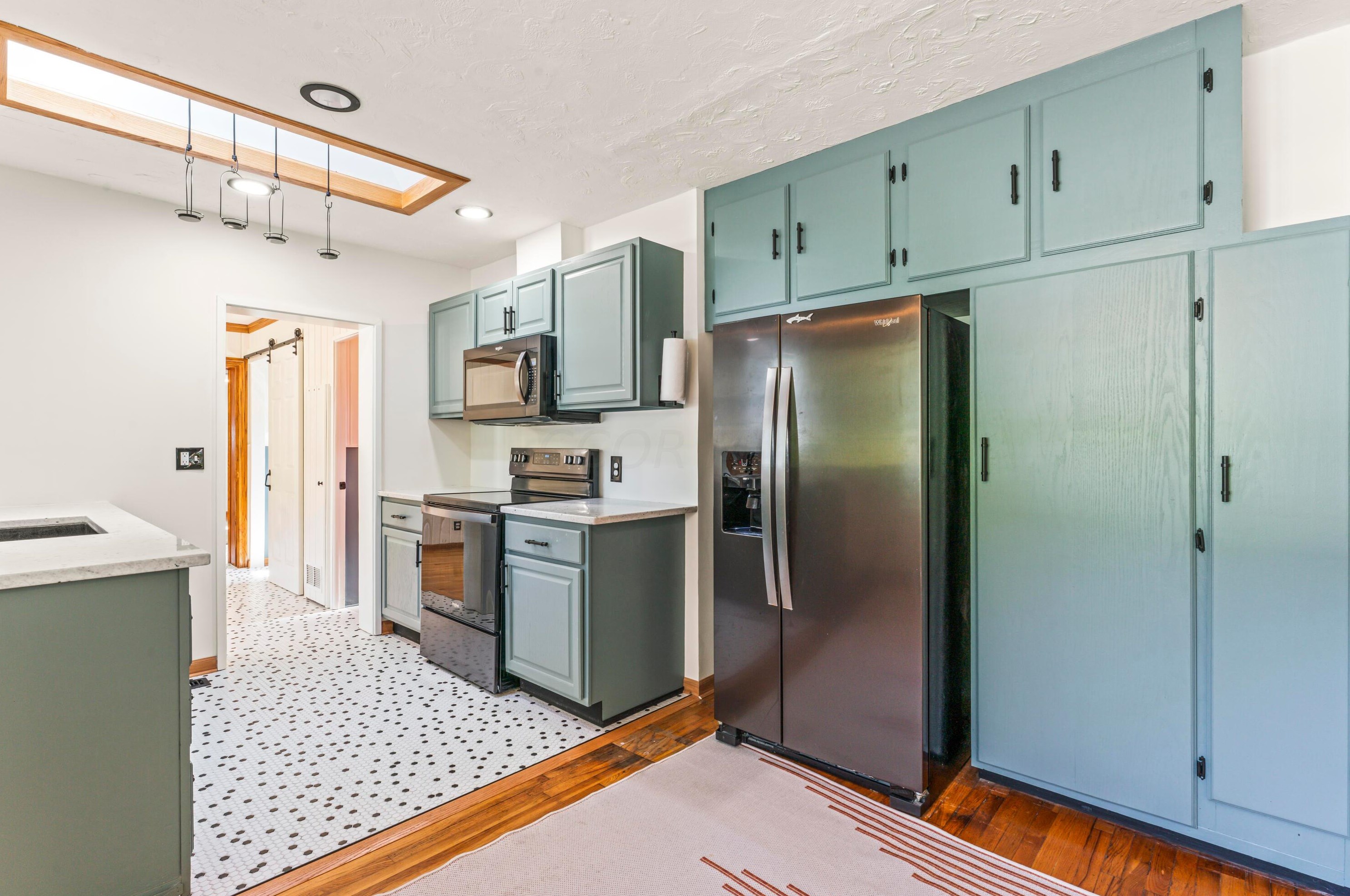 384 Kanawha Ave, Columbus OH  43214-1212 exterior