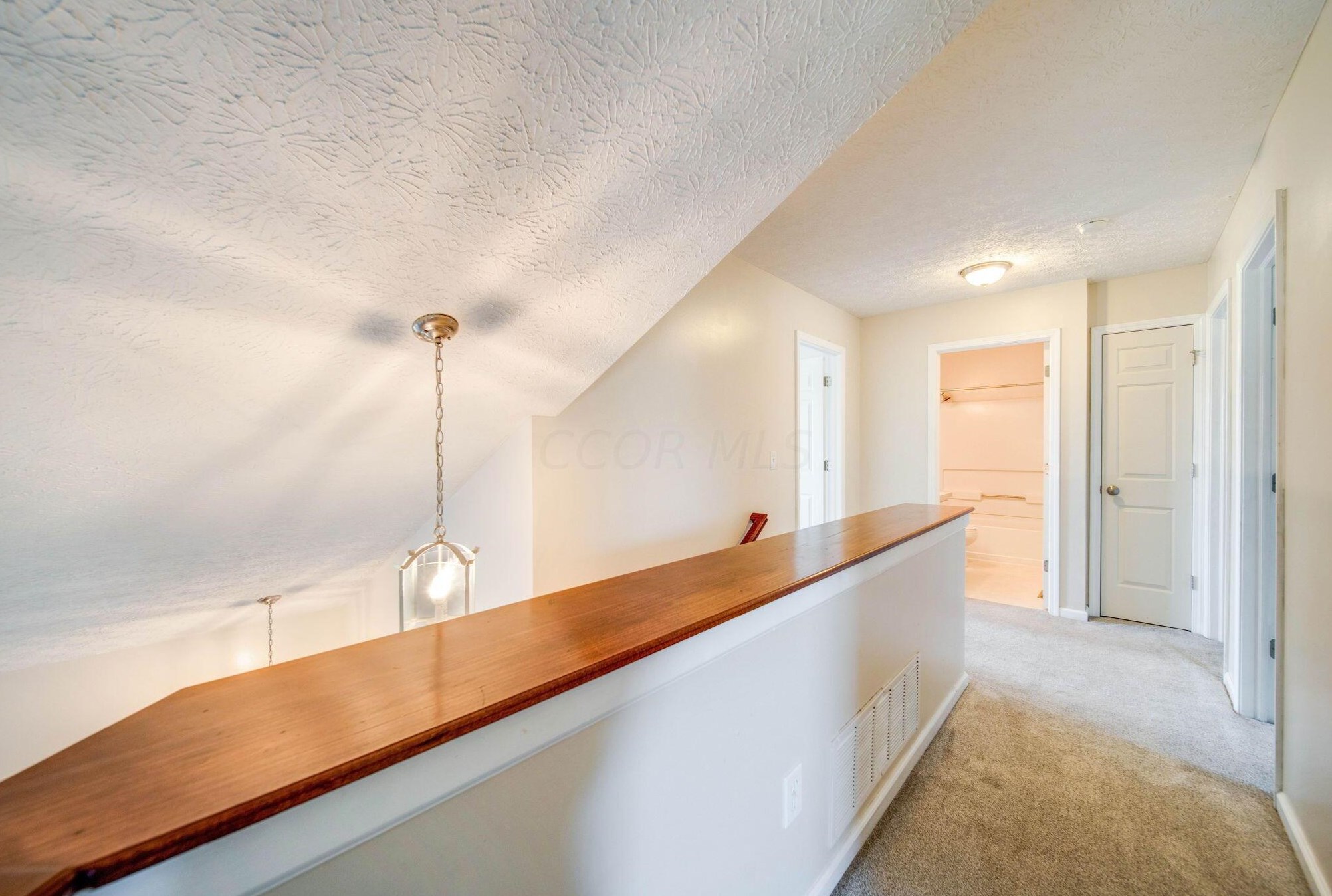 7955 Chapel Stone Rd, Blacklick OH  43004-6013 exterior
