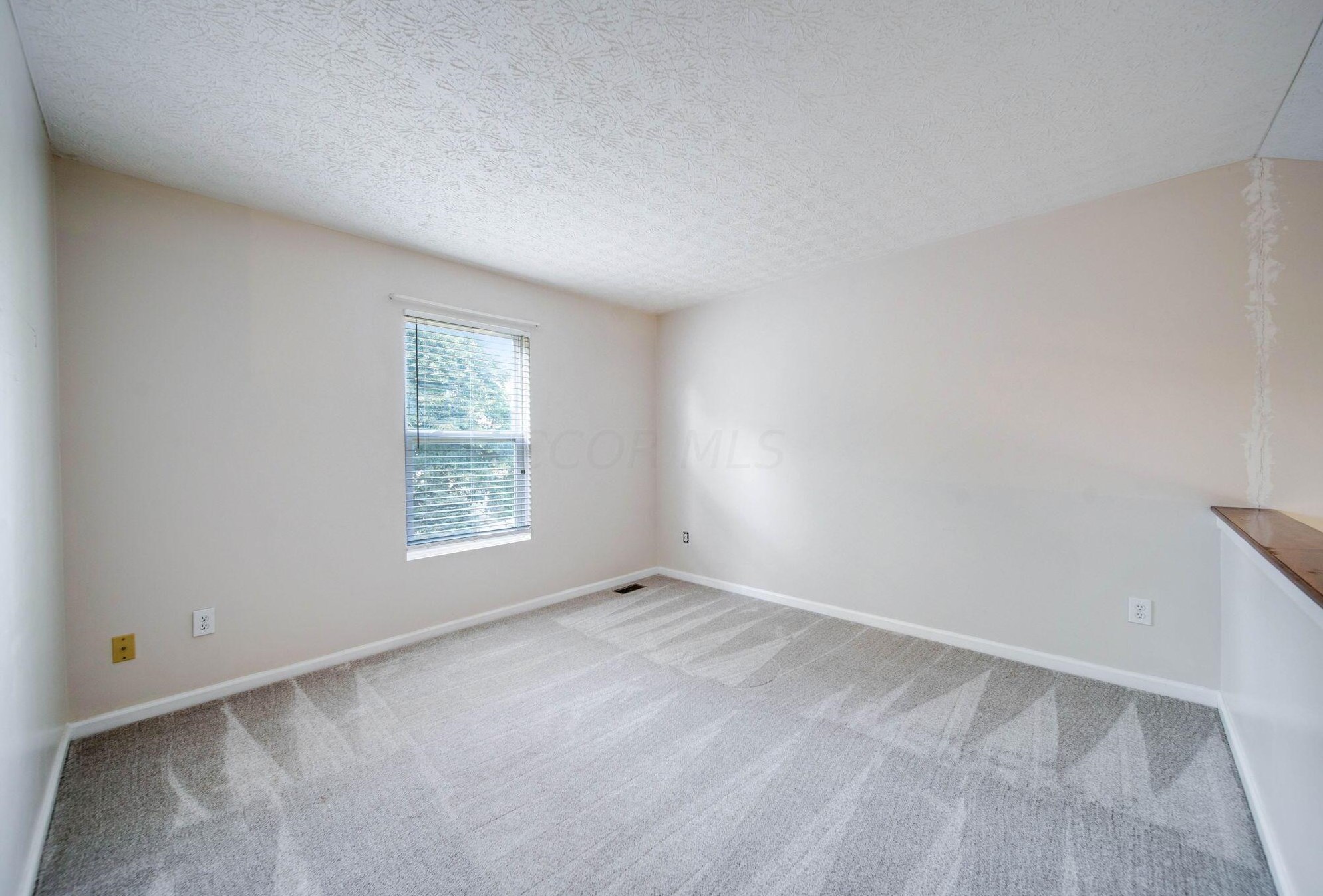 7955 Chapel Stone Rd, Blacklick OH  43004-6013 exterior