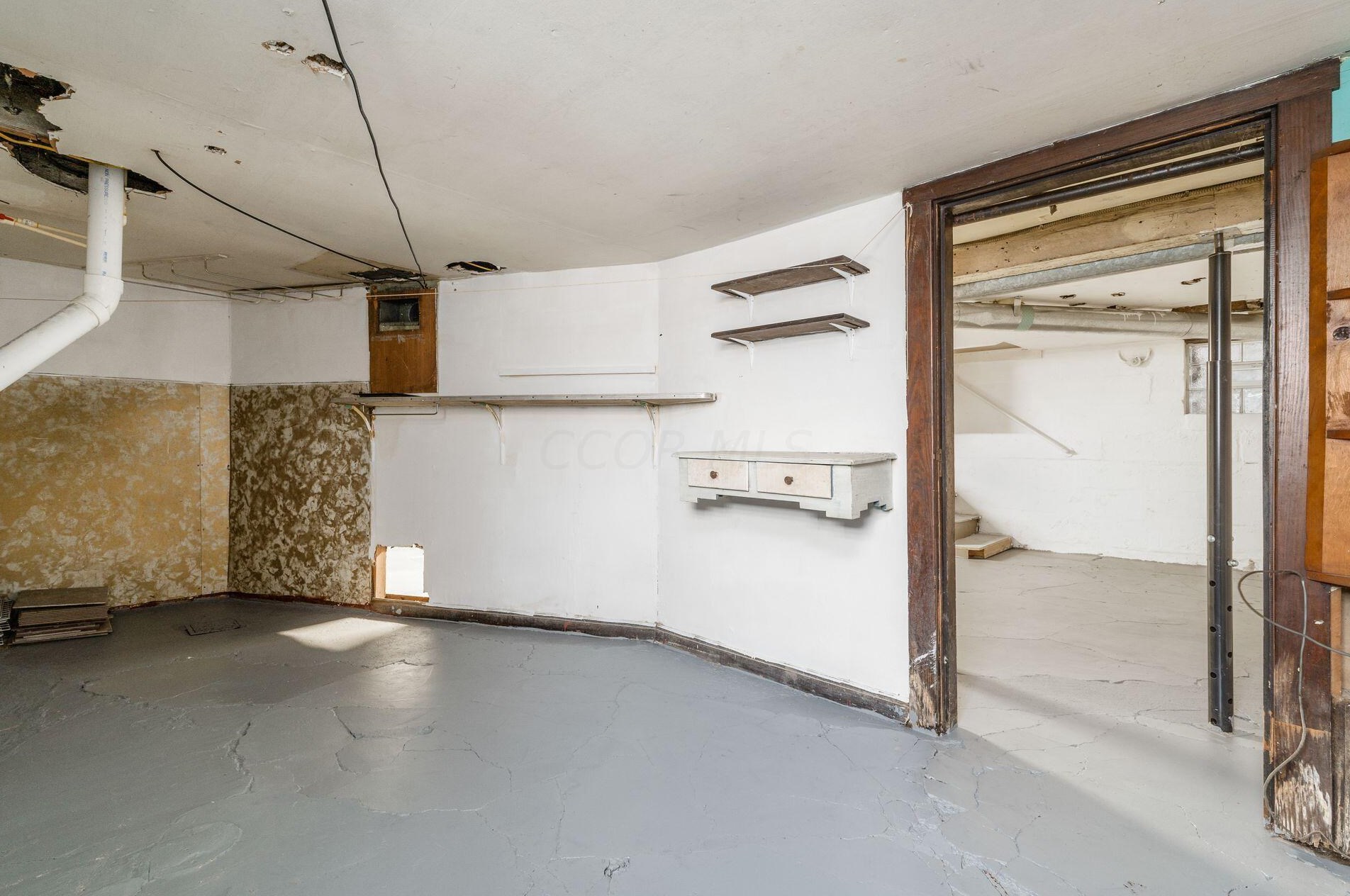 2339 Smt St, Columbus OH 43202-3111 exterior