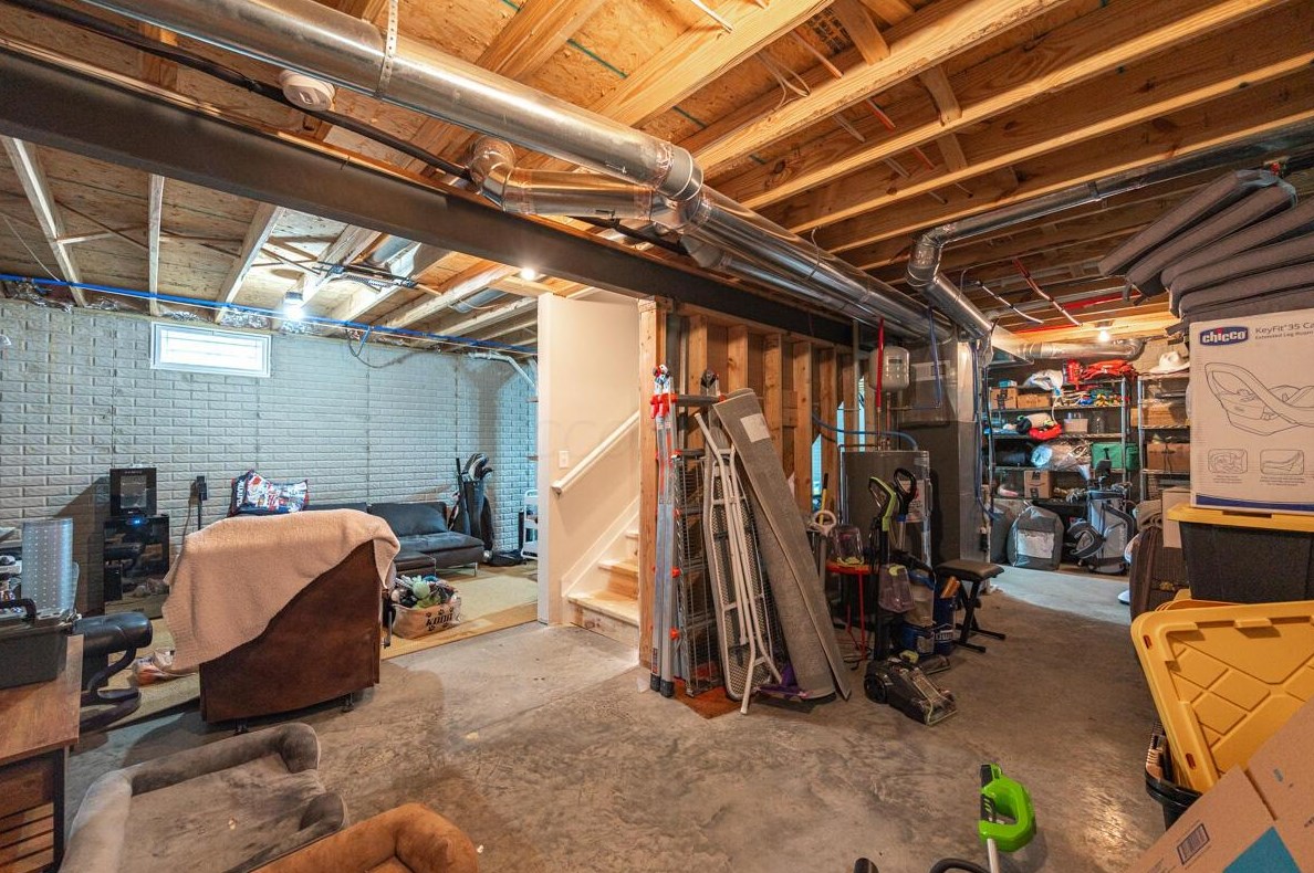 828 Reinhard Ave, Columbus OH  43206-3078 exterior