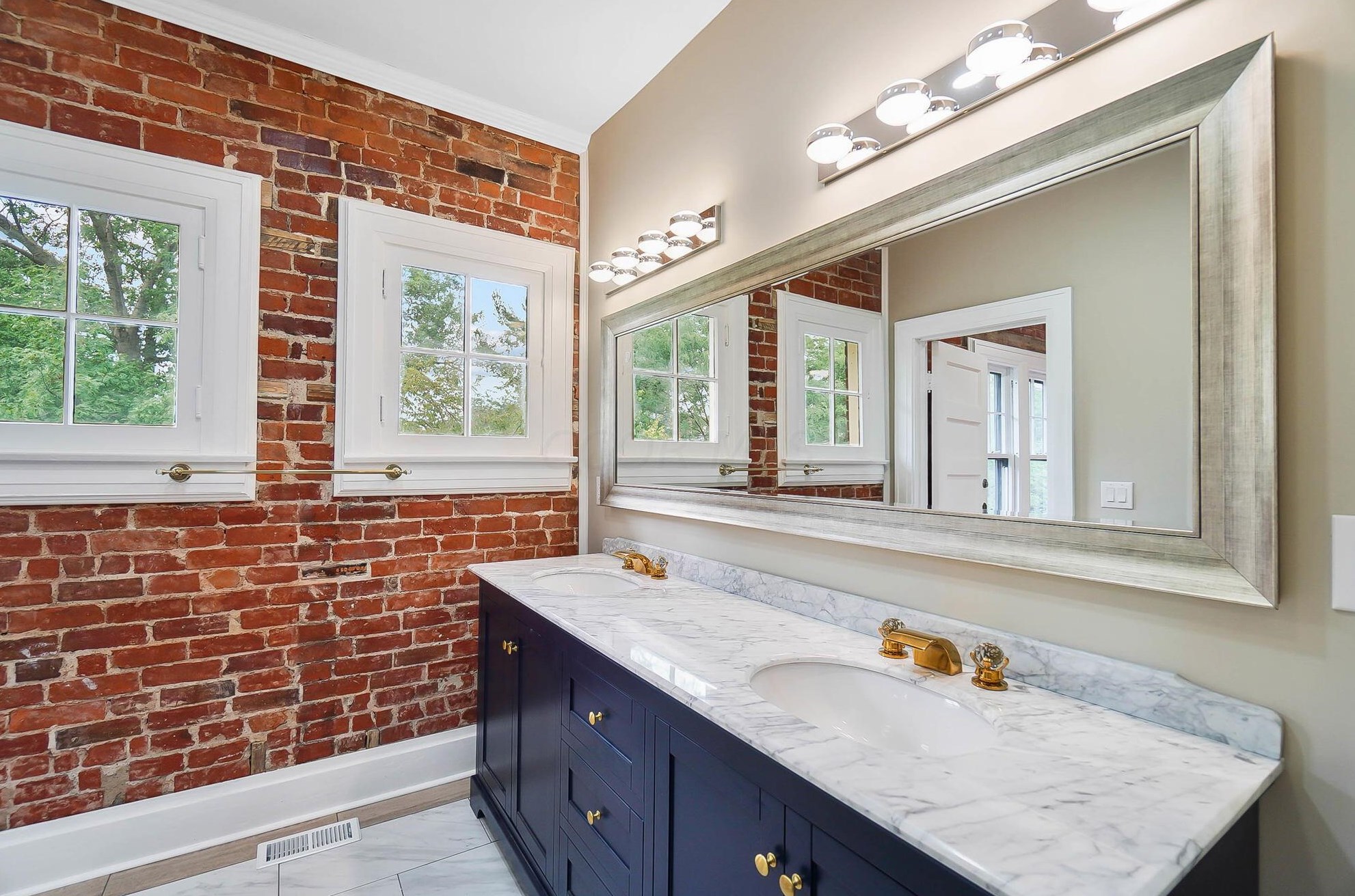 716 Wilson Ave, Columbus OH 43205-2844 exterior