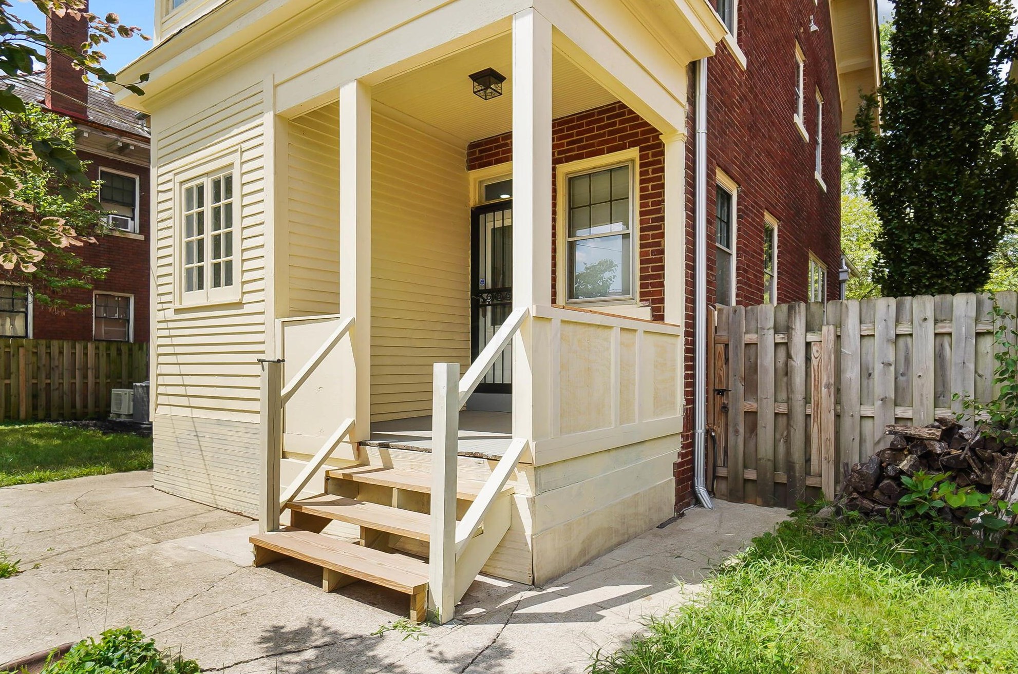 716 Wilson Ave, Columbus OH 43205-2844 exterior