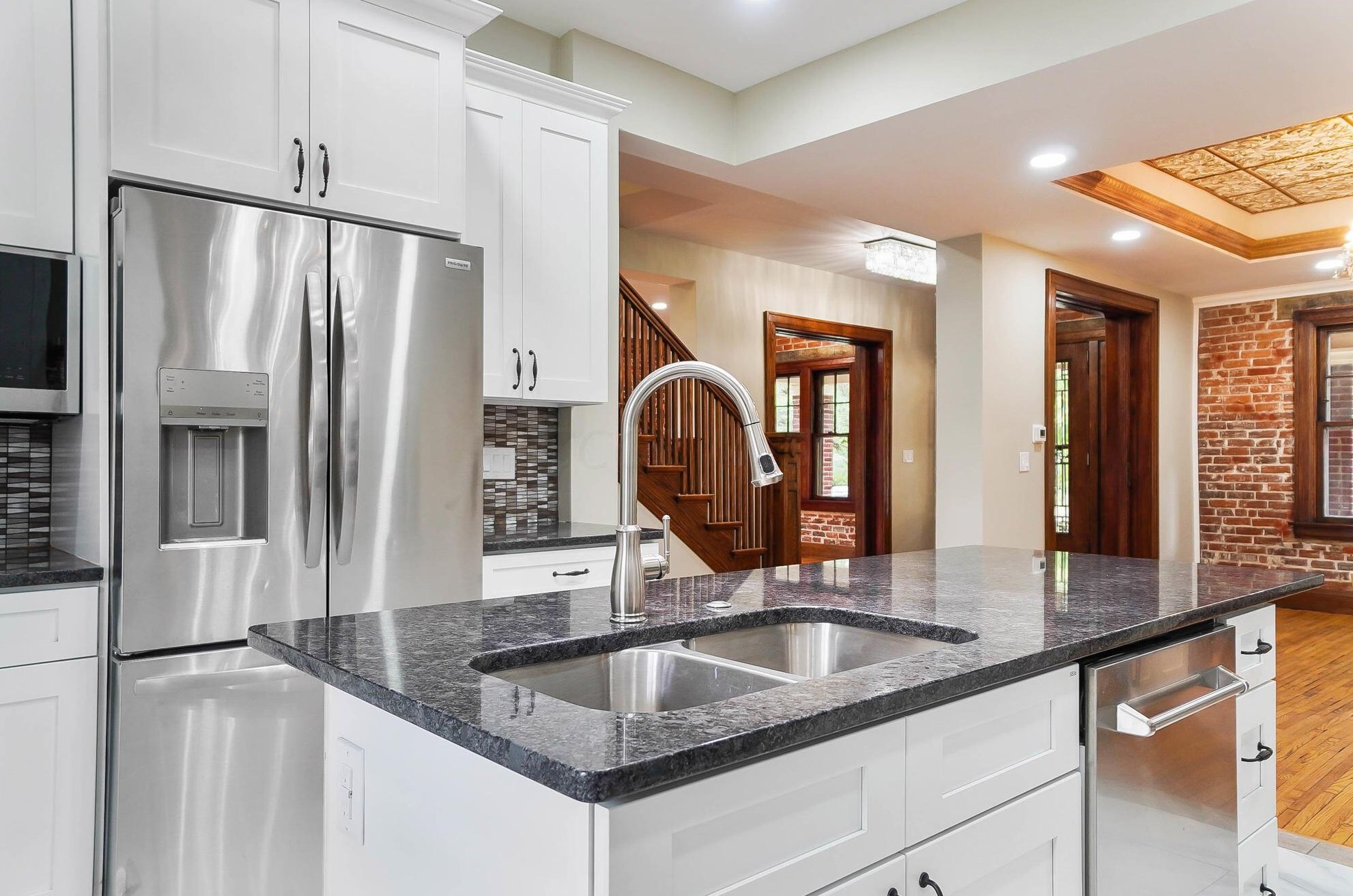 716 Wilson Ave, Columbus OH 43205-2844 exterior