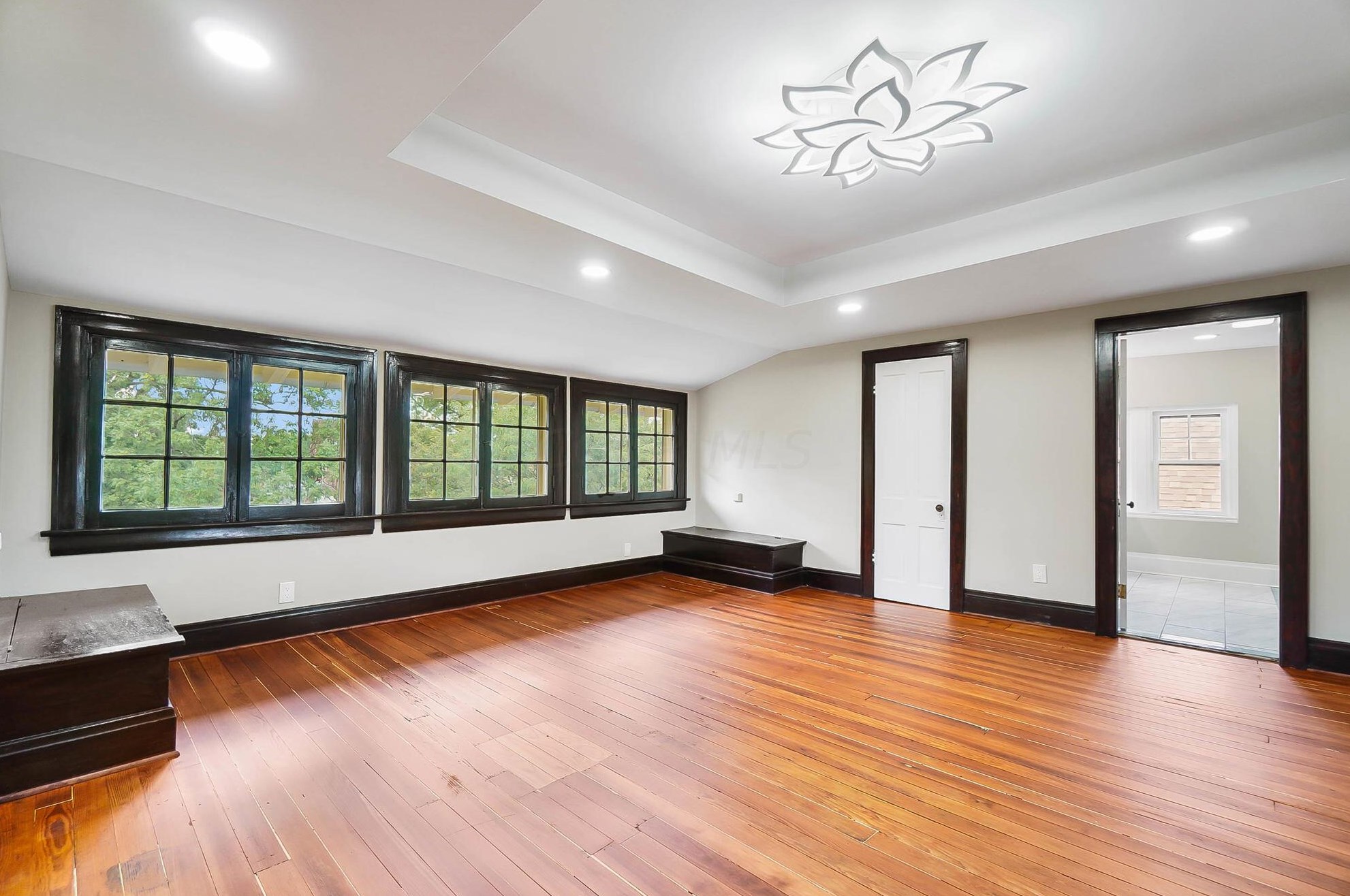 716 Wilson Ave, Columbus OH 43205-2844 exterior