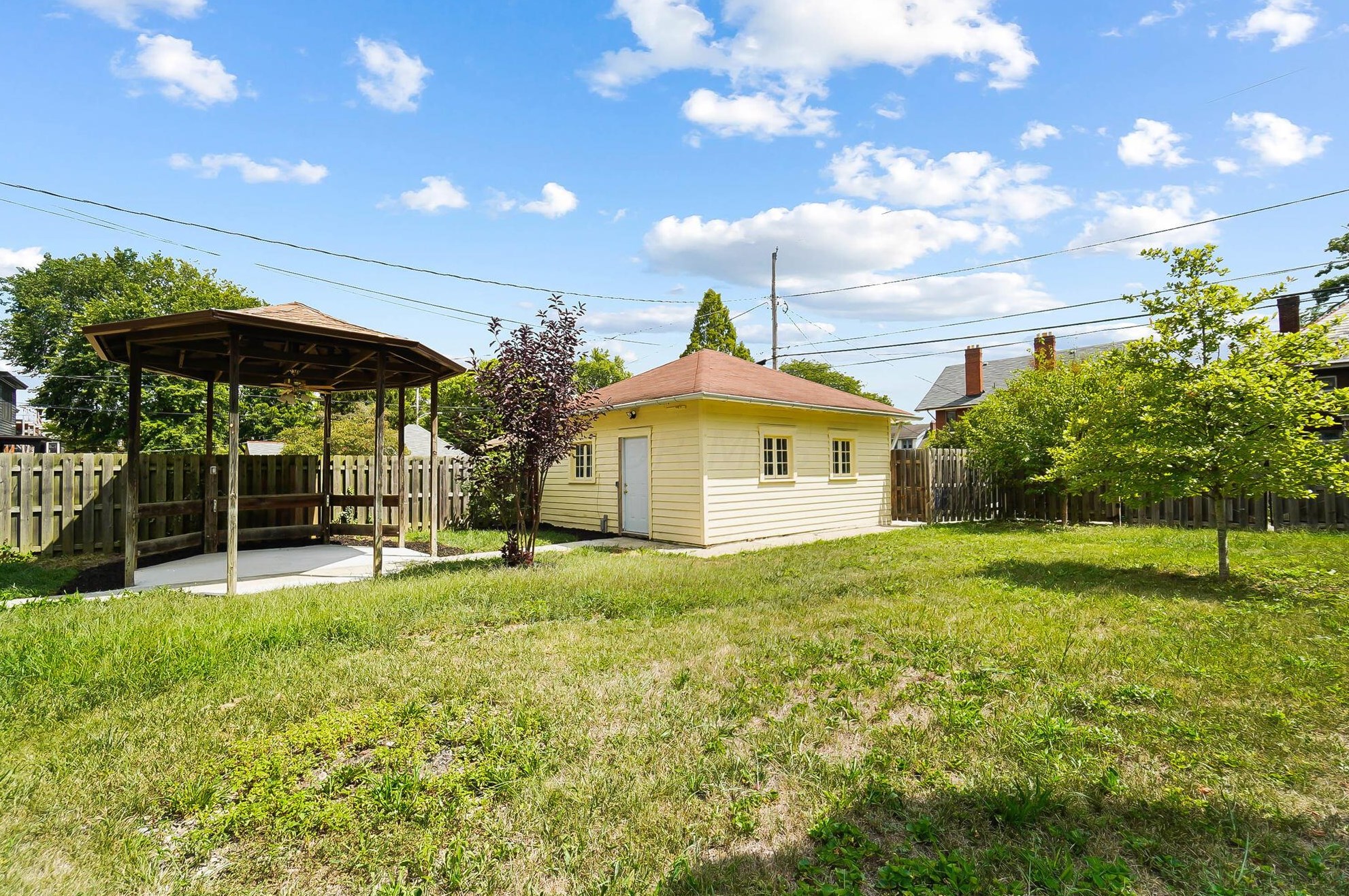 716 Wilson Ave, Columbus OH 43205-2844 exterior