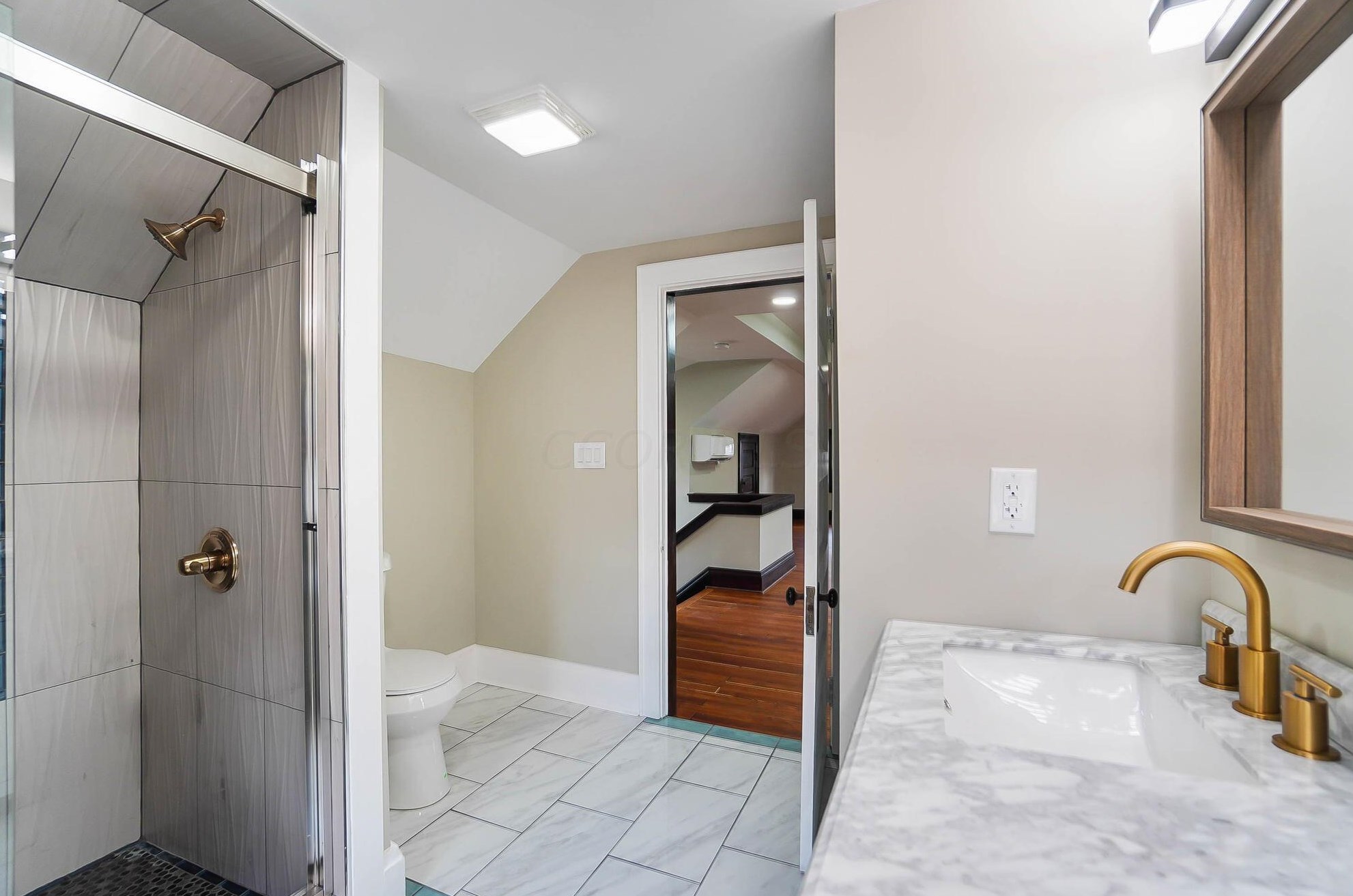 716 Wilson Ave, Columbus OH 43205-2844 exterior