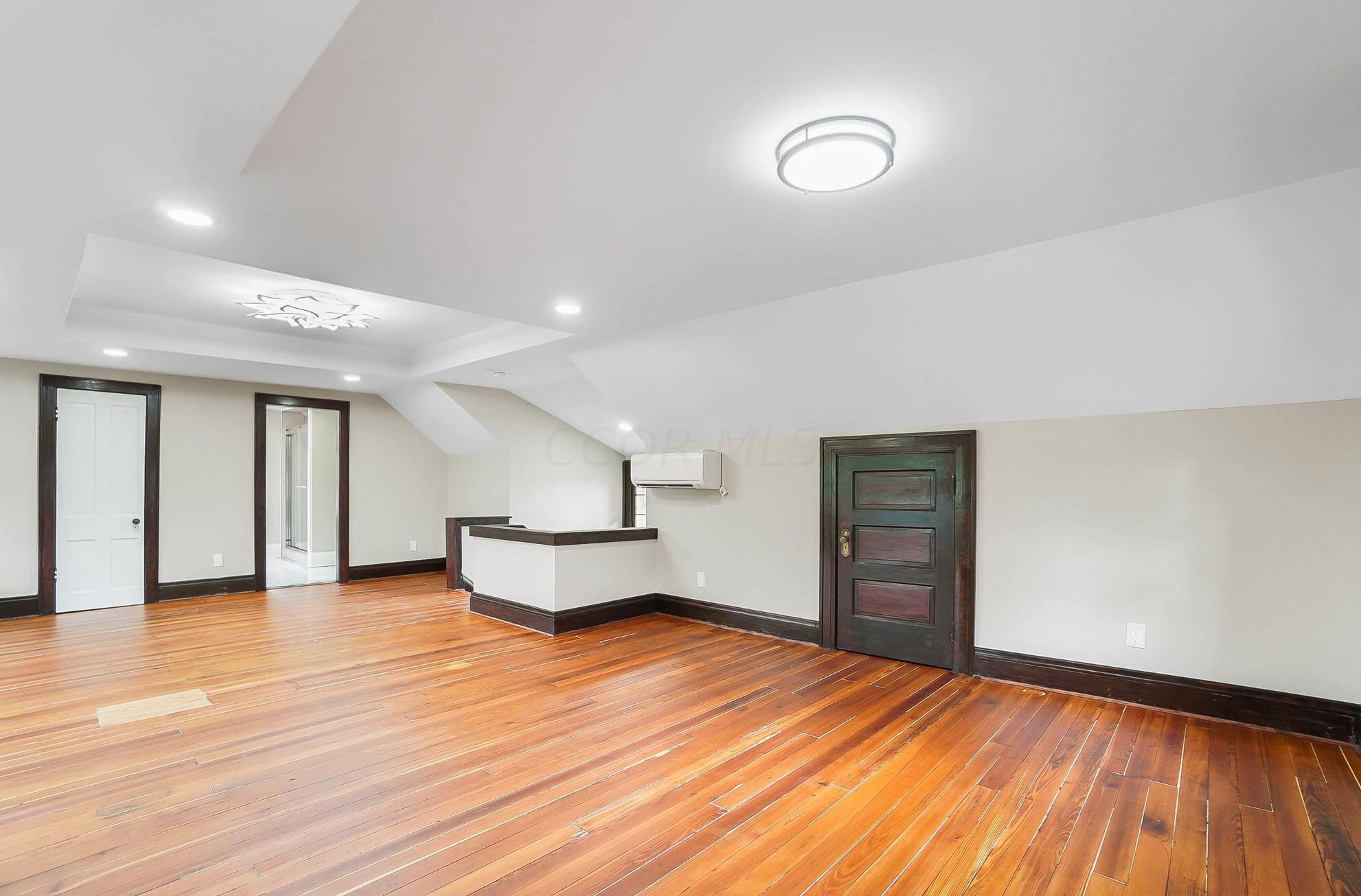 716 Wilson Ave, Columbus OH 43205-2844 exterior