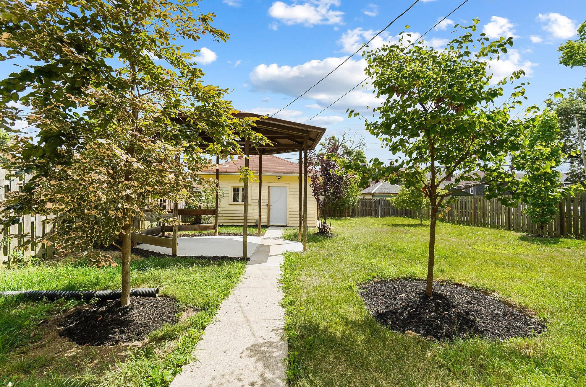 716 Wilson Ave, Columbus OH 43205-2844 exterior