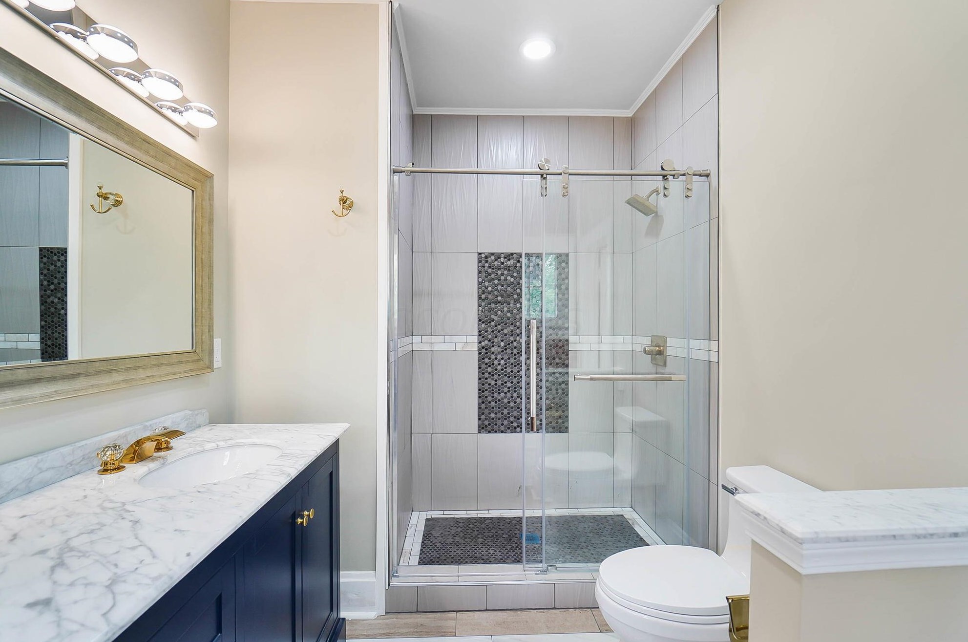 716 Wilson Ave, Columbus OH 43205-2844 exterior