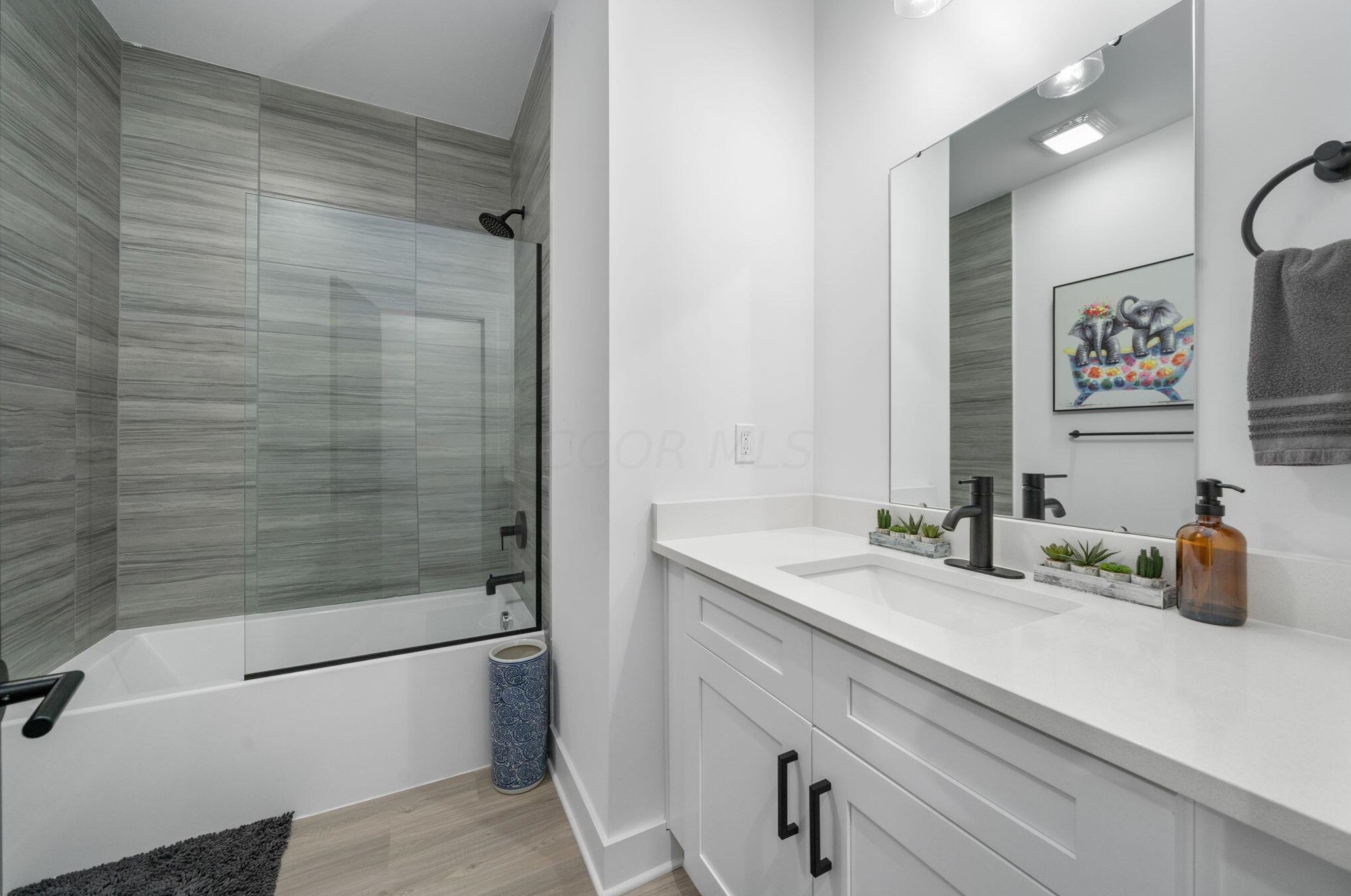 941 Franklin Ave, Columbus OH 43205-1225 exterior