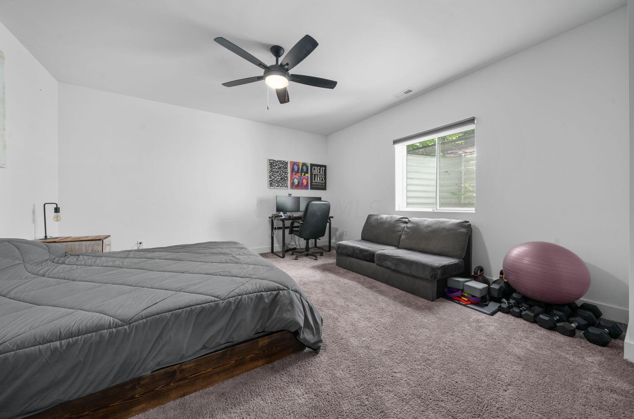 941 Franklin Ave, Columbus OH 43205-1225 exterior