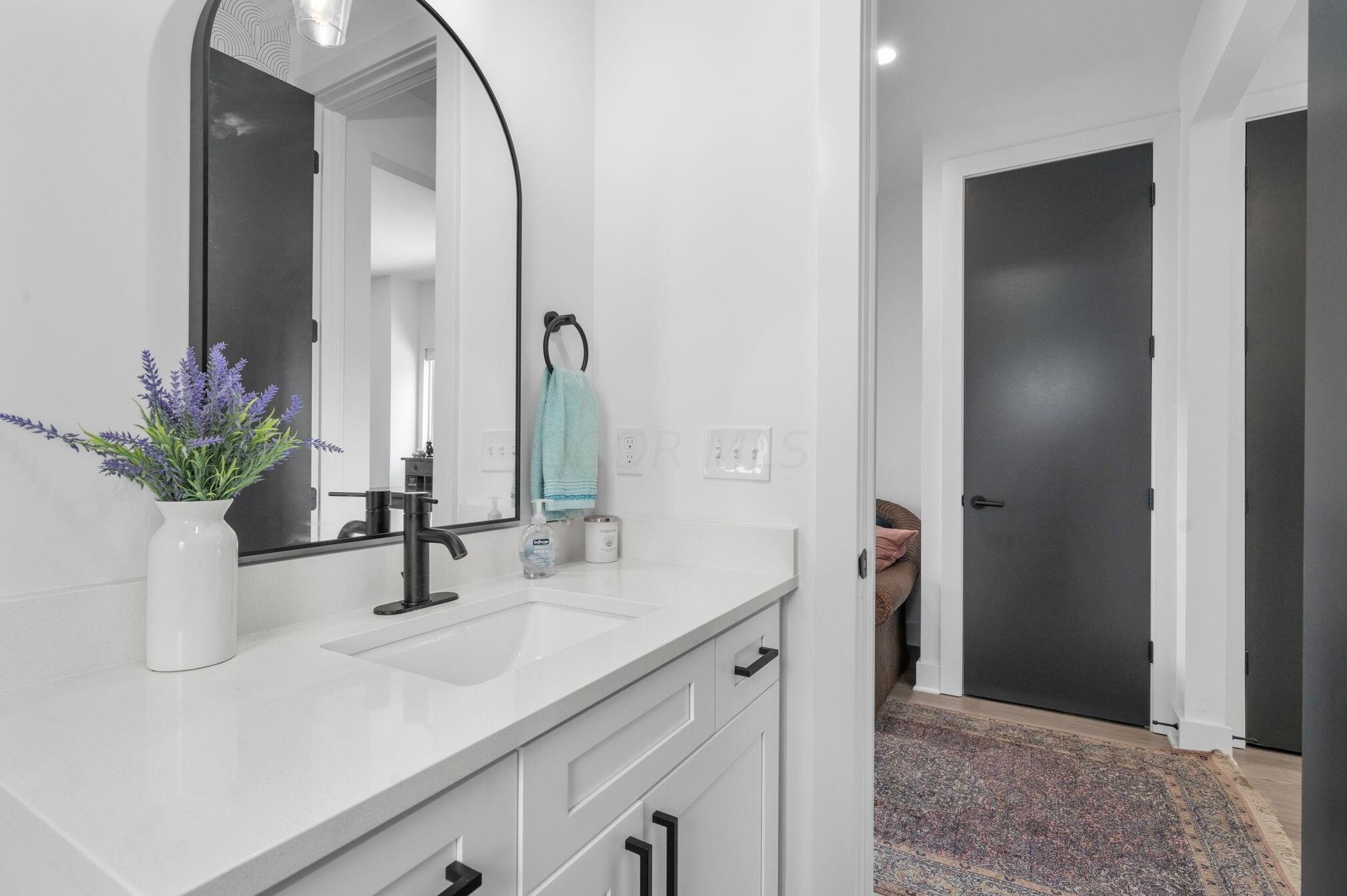 941 Franklin Ave, Columbus OH 43205-1225 exterior