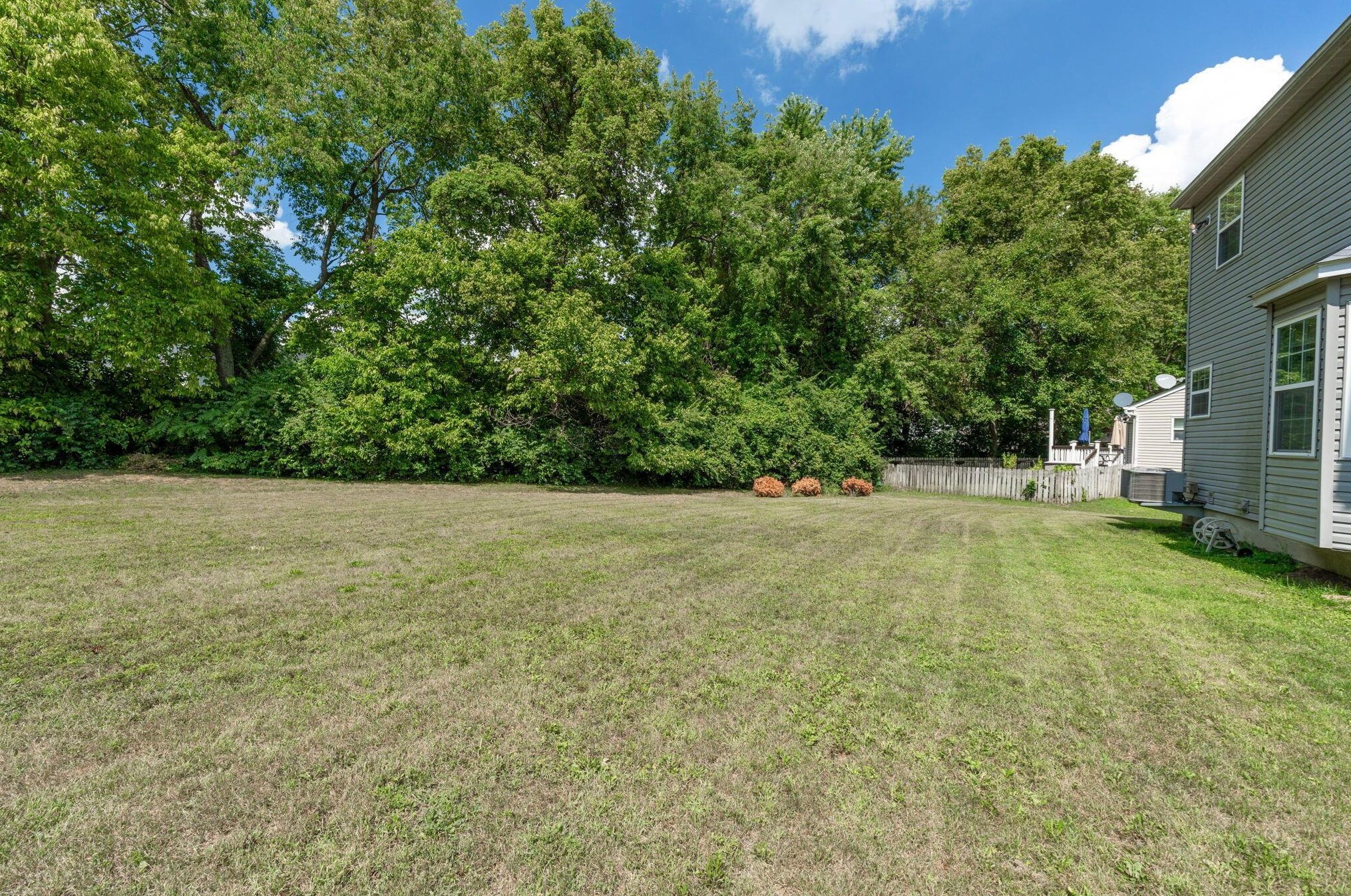 3420 Steiner St, Columbus OH  43231-7363 exterior