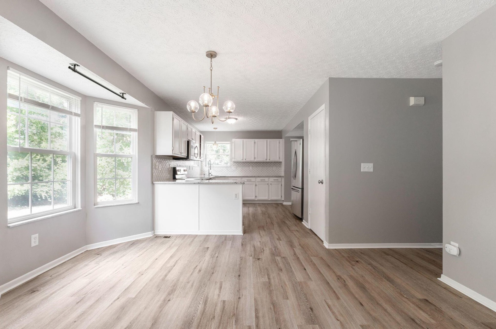 3420 Steiner St, Columbus OH  43231-7363 exterior