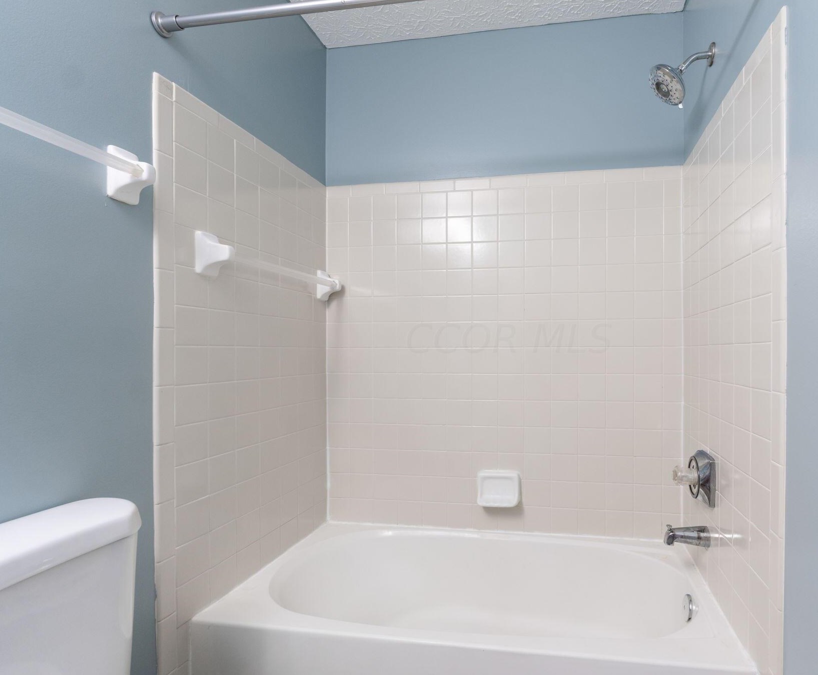 3420 Steiner St, Columbus OH  43231-7363 exterior