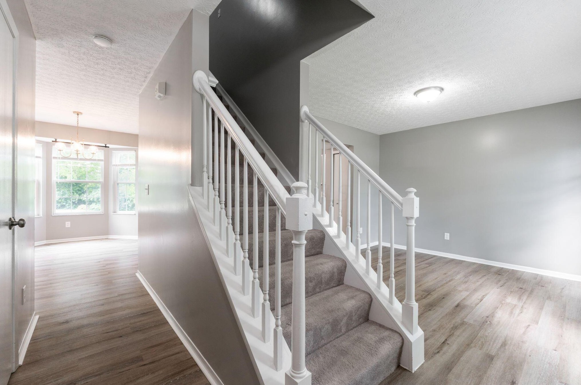 3420 Steiner St, Columbus OH  43231-7363 exterior