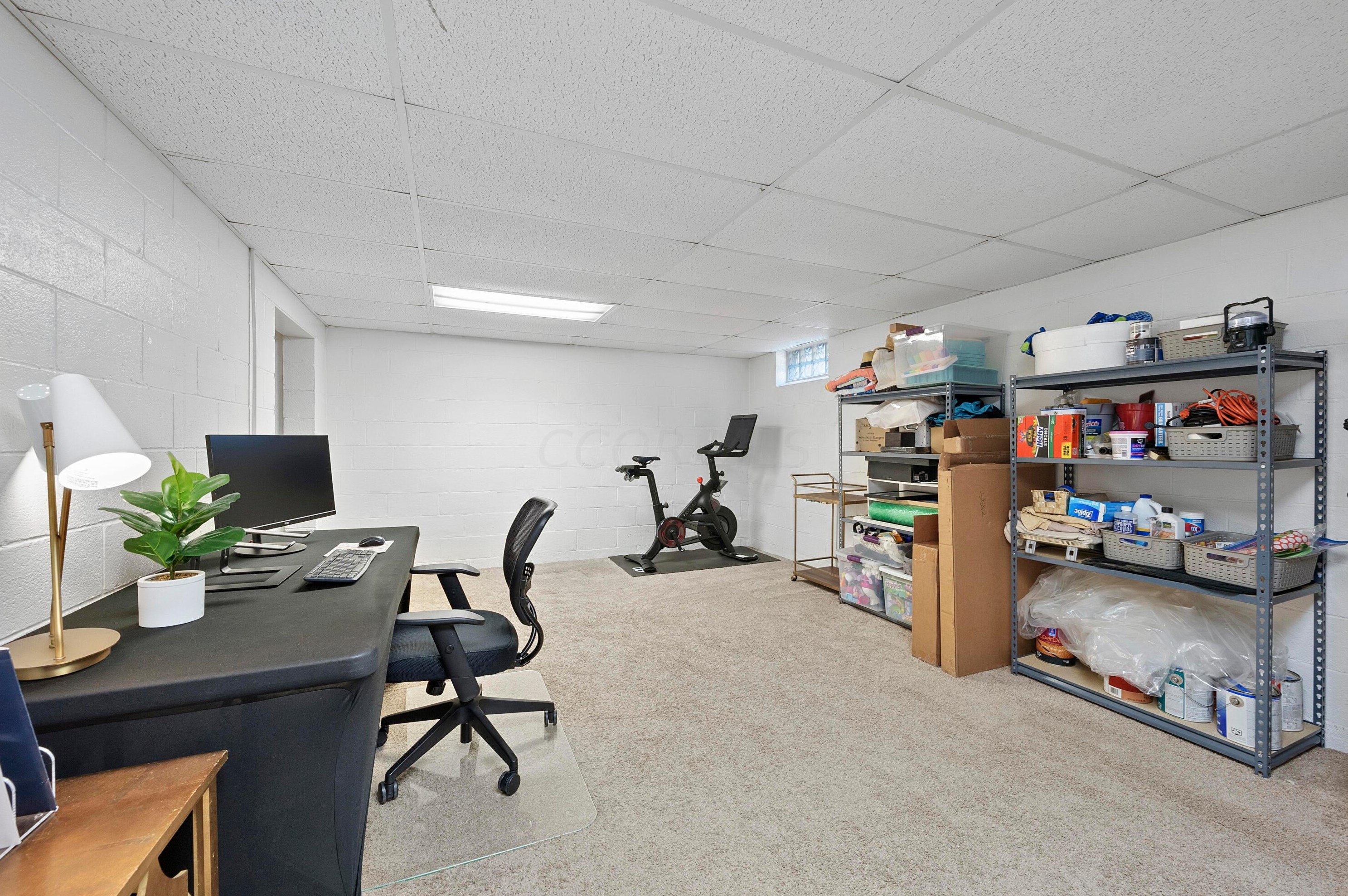 1455 Ashdowne Rd, Columbus OH 43221-3901 exterior