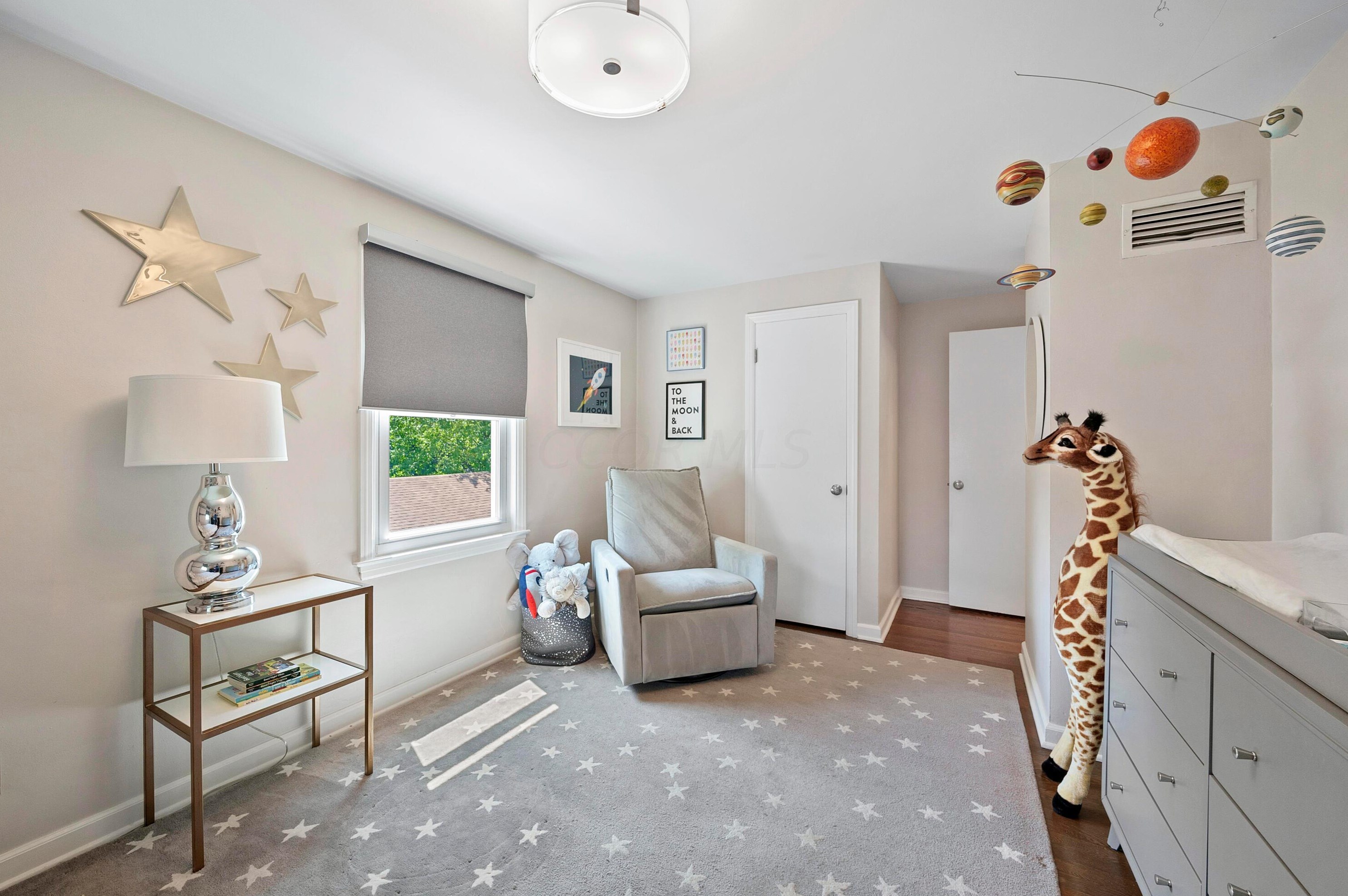 1455 Ashdowne Rd, Columbus OH 43221-3901 exterior