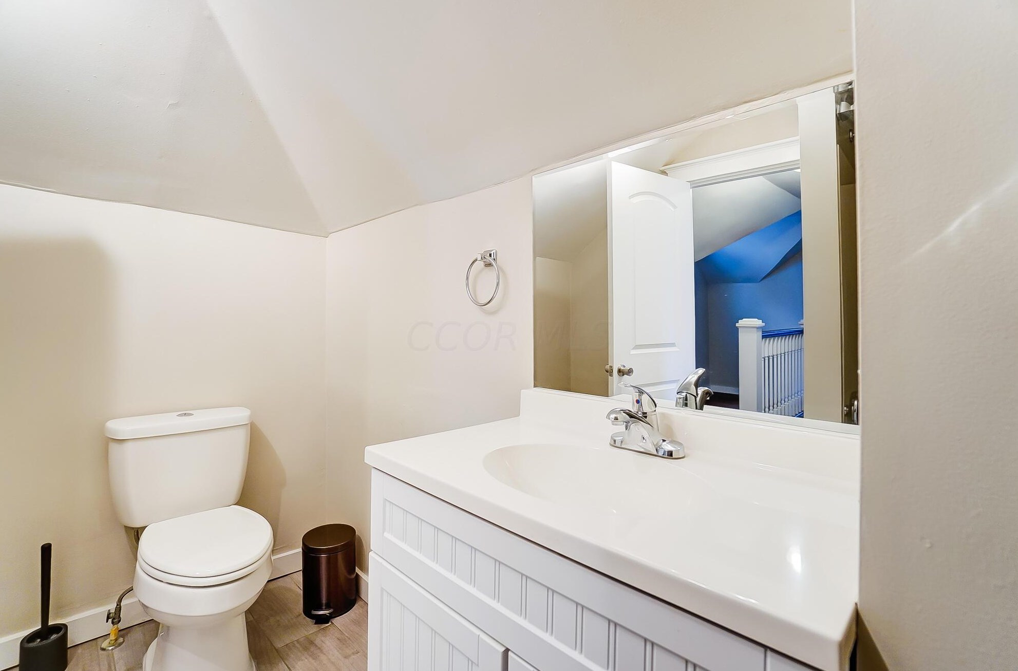 33 Princeton Ave, Columbus OH 43222-1149 exterior