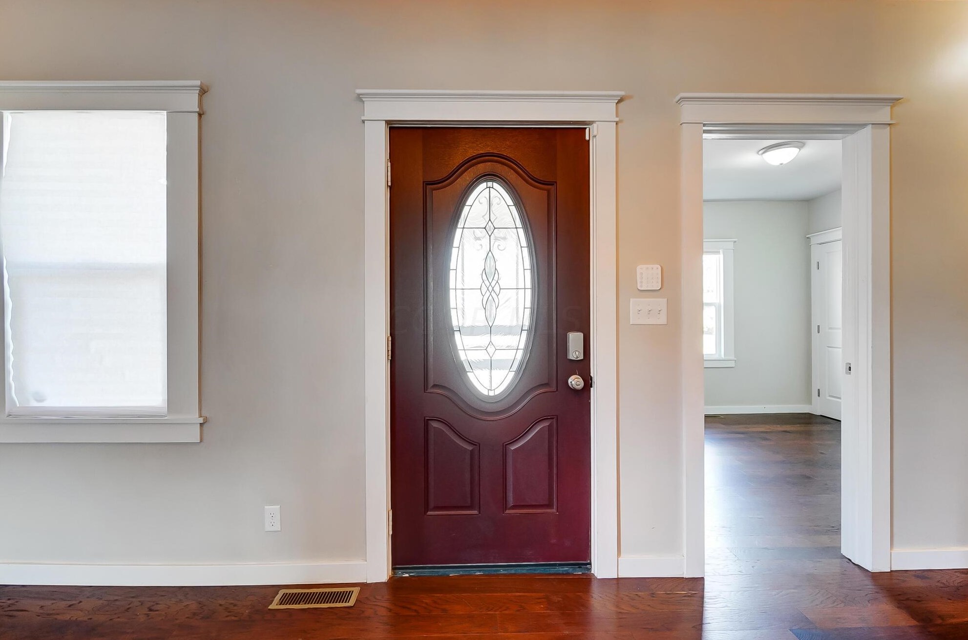 33 Princeton Ave, Columbus OH 43222-1149 exterior