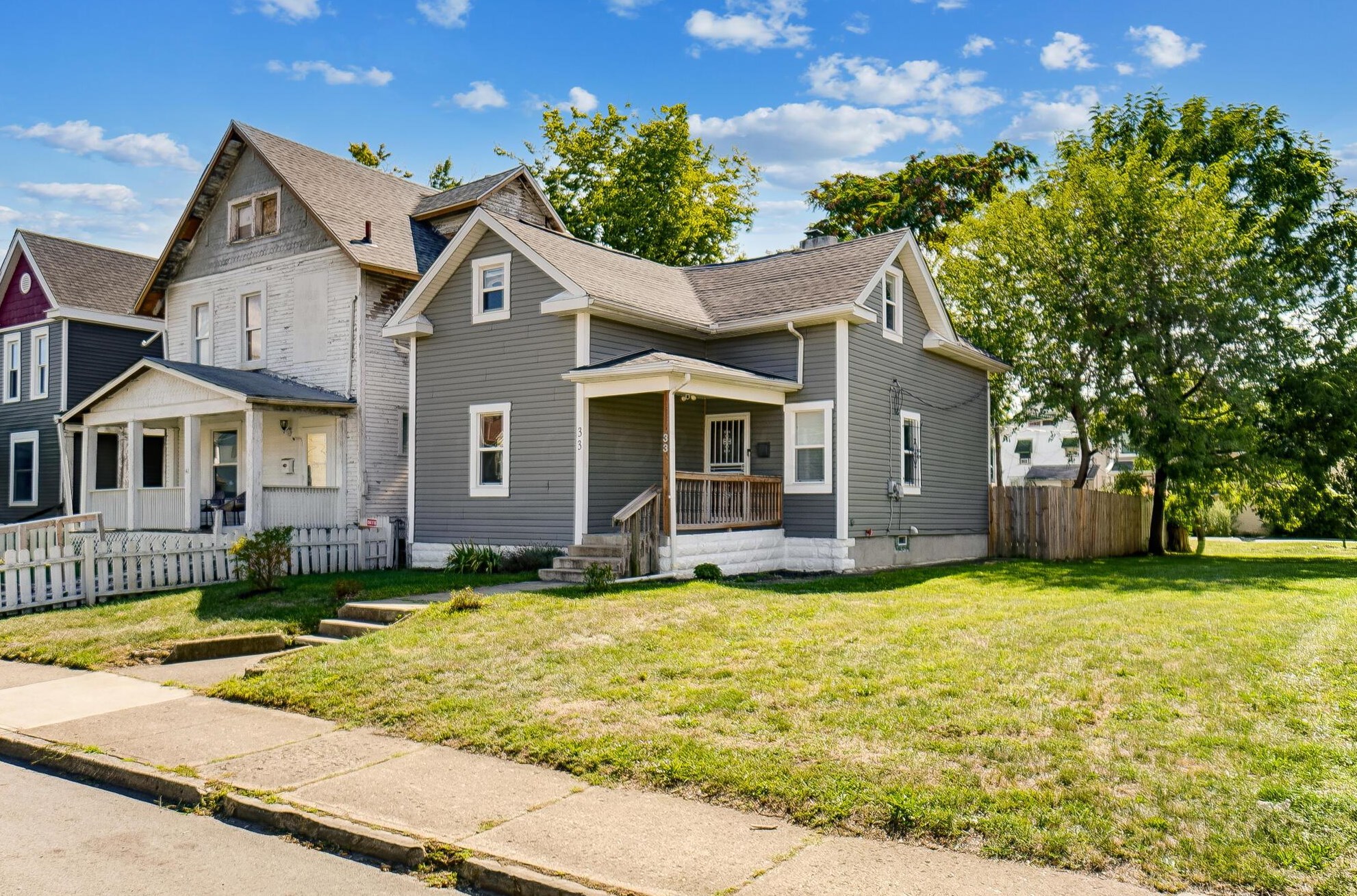33 Princeton Ave, Columbus OH 43222-1149 exterior