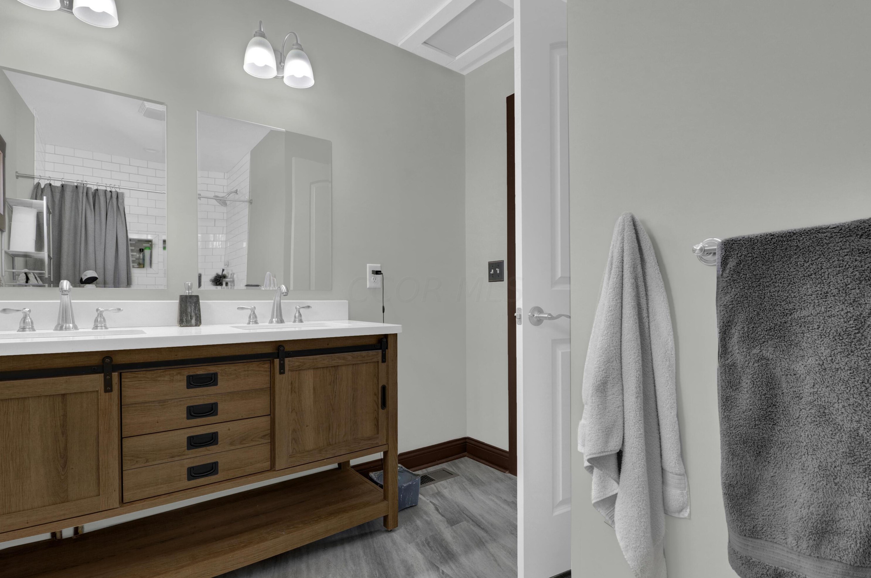 131 Eureka Ave, Columbus OH  43204-3205 exterior